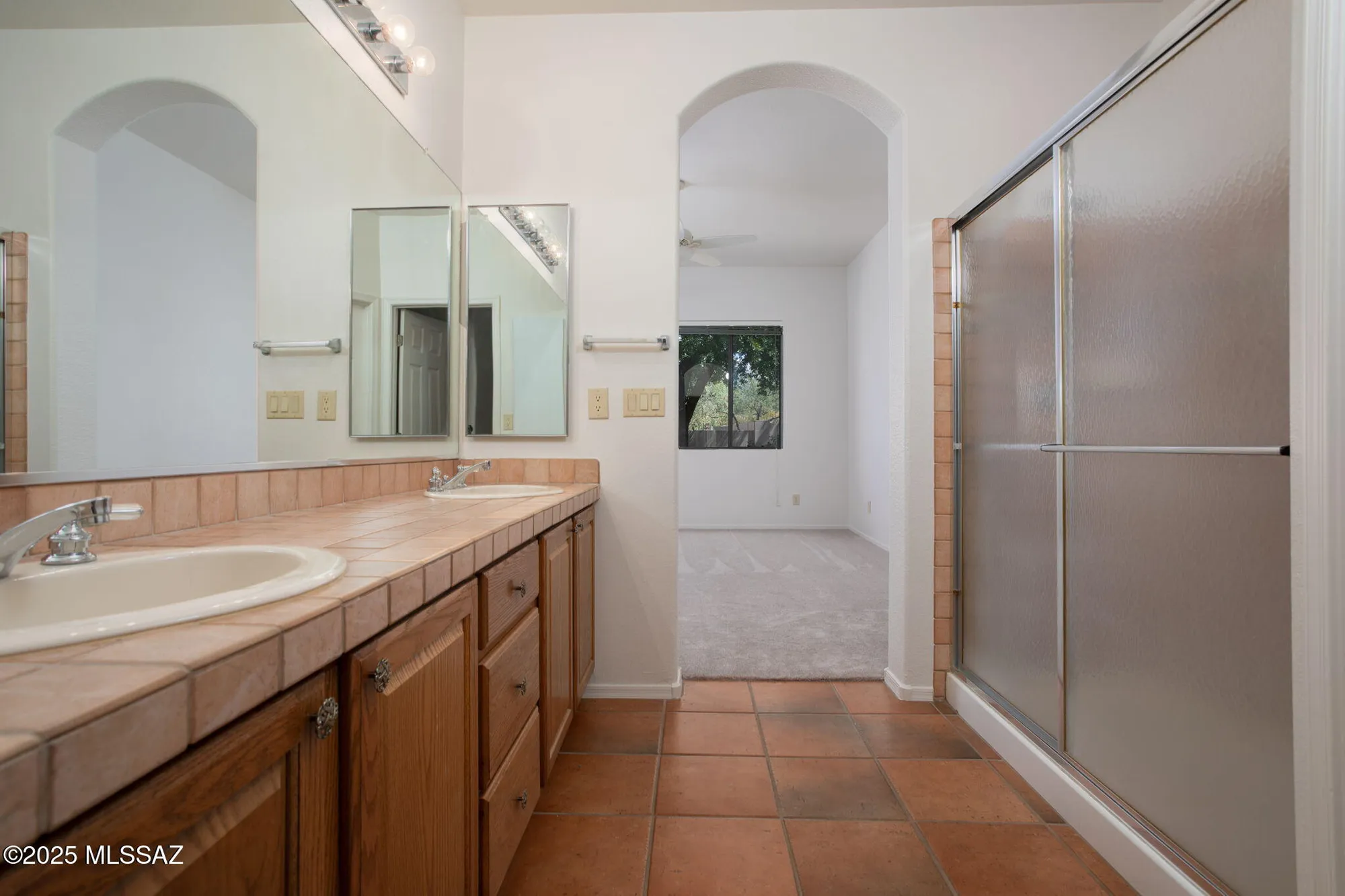 Property Slideshow image 15 of 27 | 63548 e holiday dr, Tucson, AZ, 85739