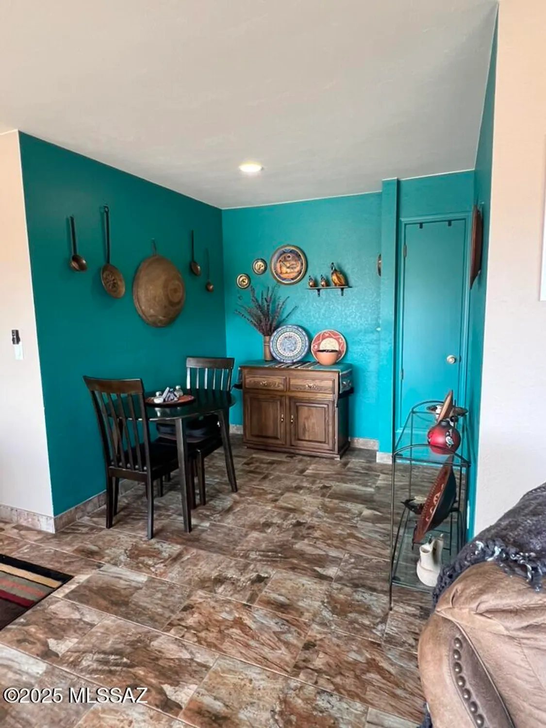 Property Slideshow image 8 of 35 | 2052 s santa carla dr, Green Valley, AZ, 85614