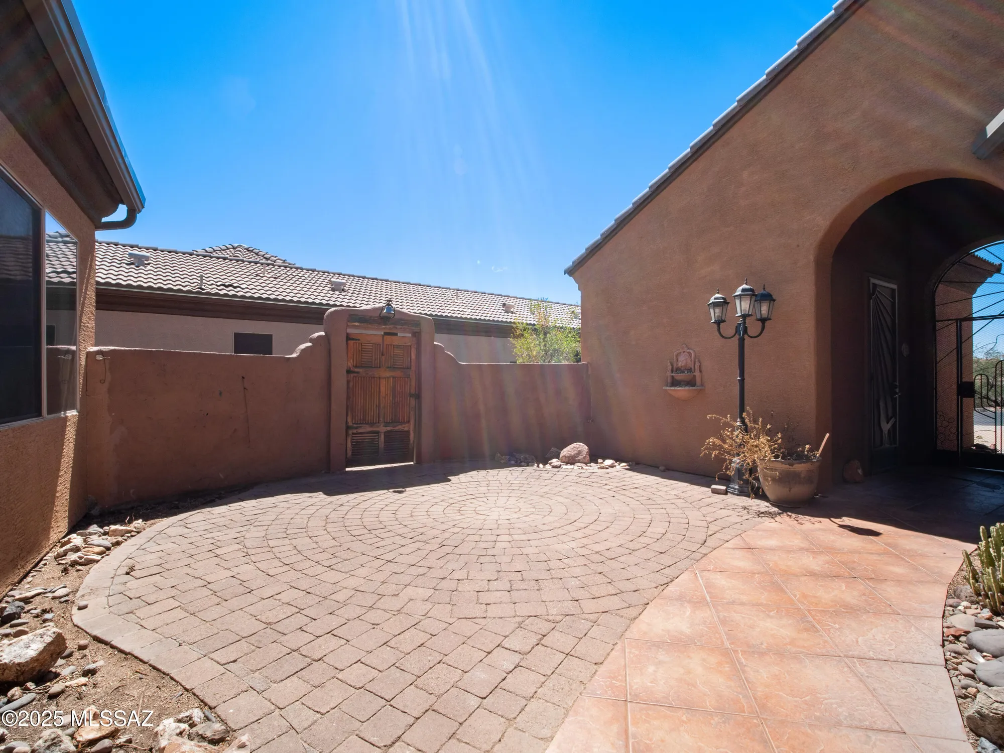 Property Slideshow image 11 of 50 | 1661 w acacia bluffs dr, Green Valley, AZ, 85622