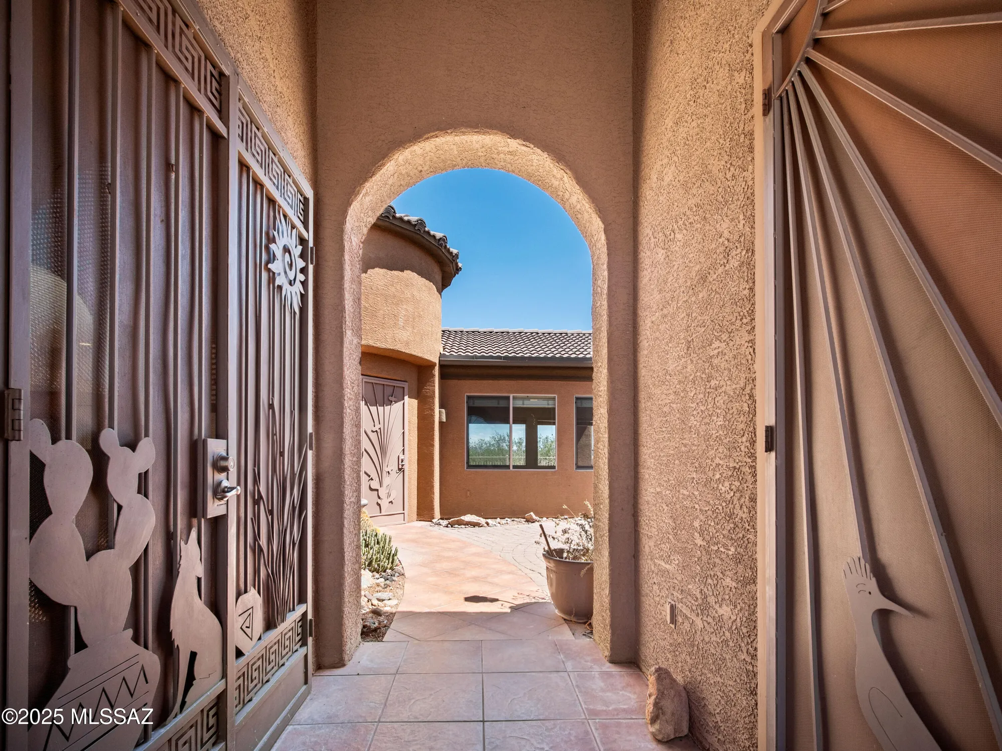 Property Slideshow image 43 of 50 | 1661 w acacia bluffs dr, Green Valley, AZ, 85622