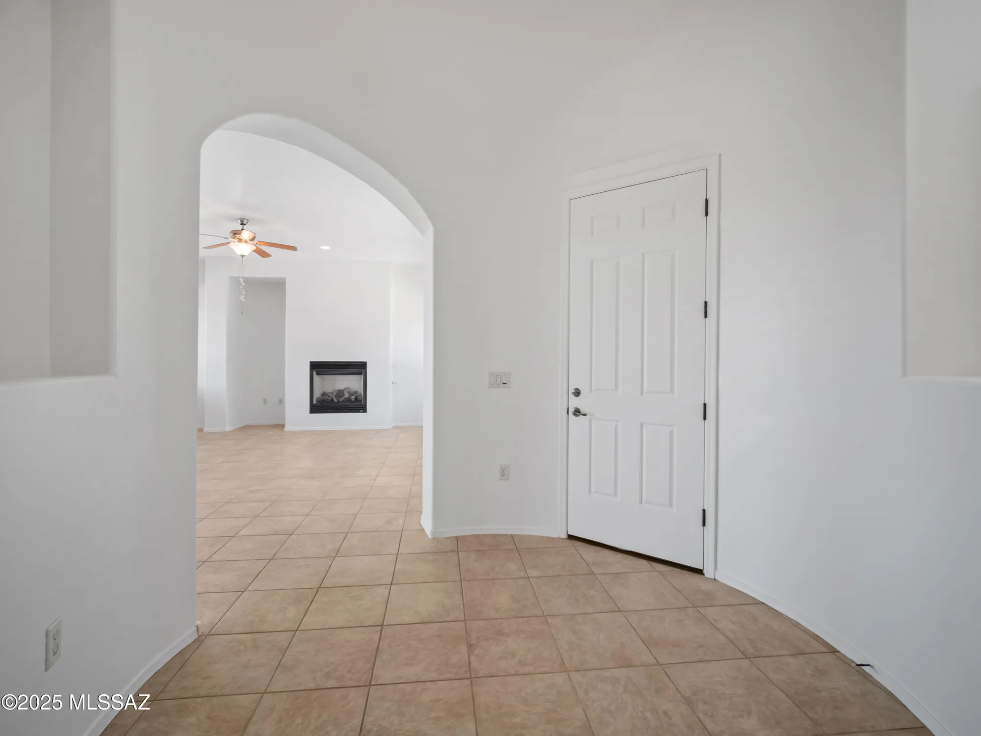 Property Slideshow image 14 of 50 | 1661 w acacia bluffs dr, Green Valley, AZ, 85622