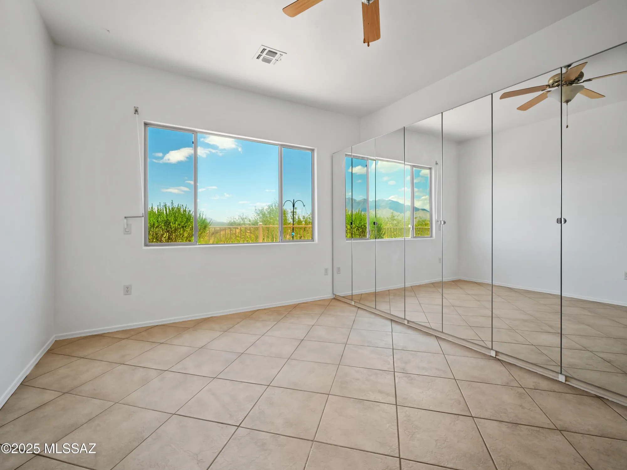 Property Slideshow image 29 of 50 | 1661 w acacia bluffs dr, Green Valley, AZ, 85622