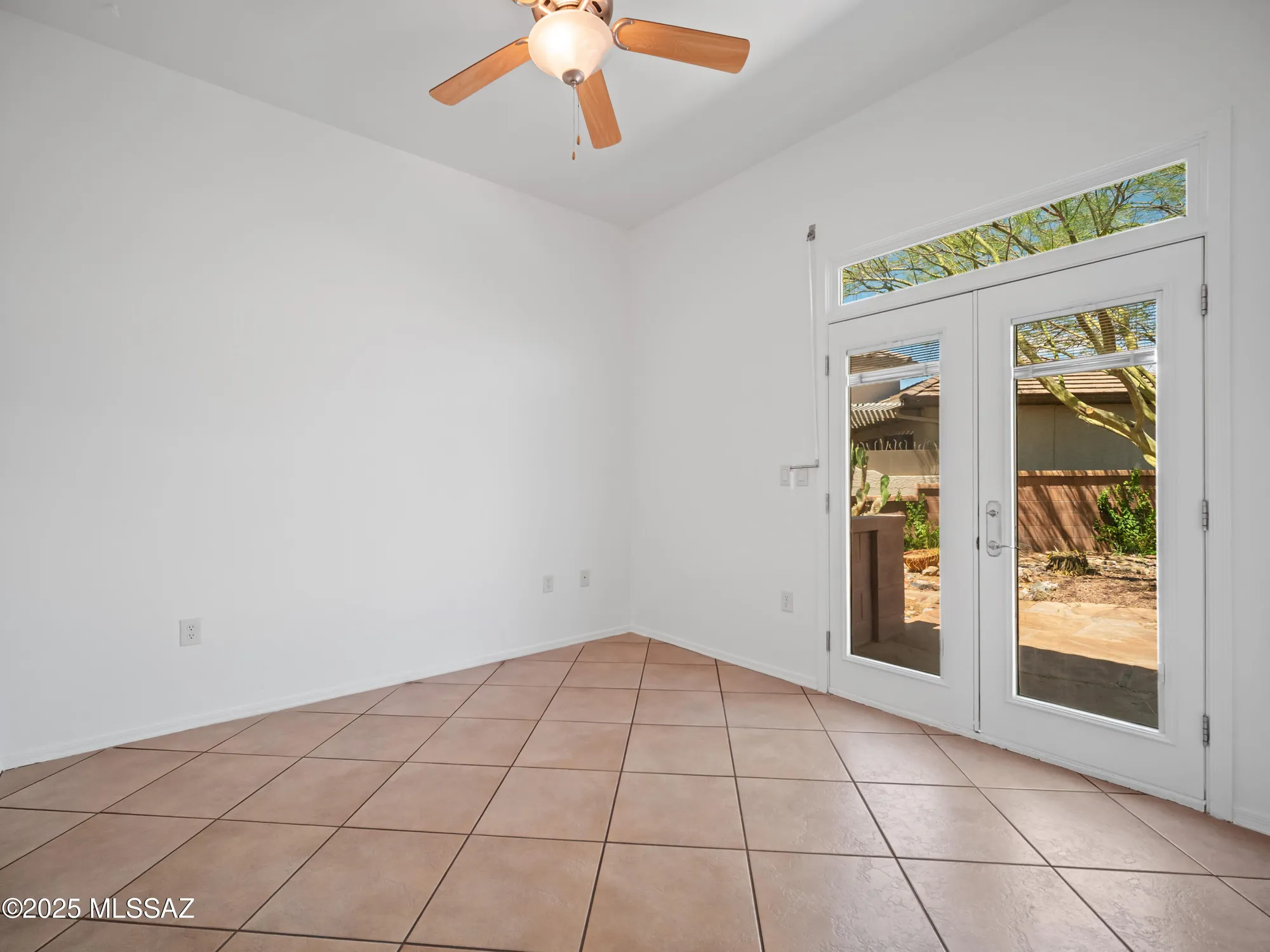Property Slideshow image 35 of 50 | 1661 w acacia bluffs dr, Green Valley, AZ, 85622