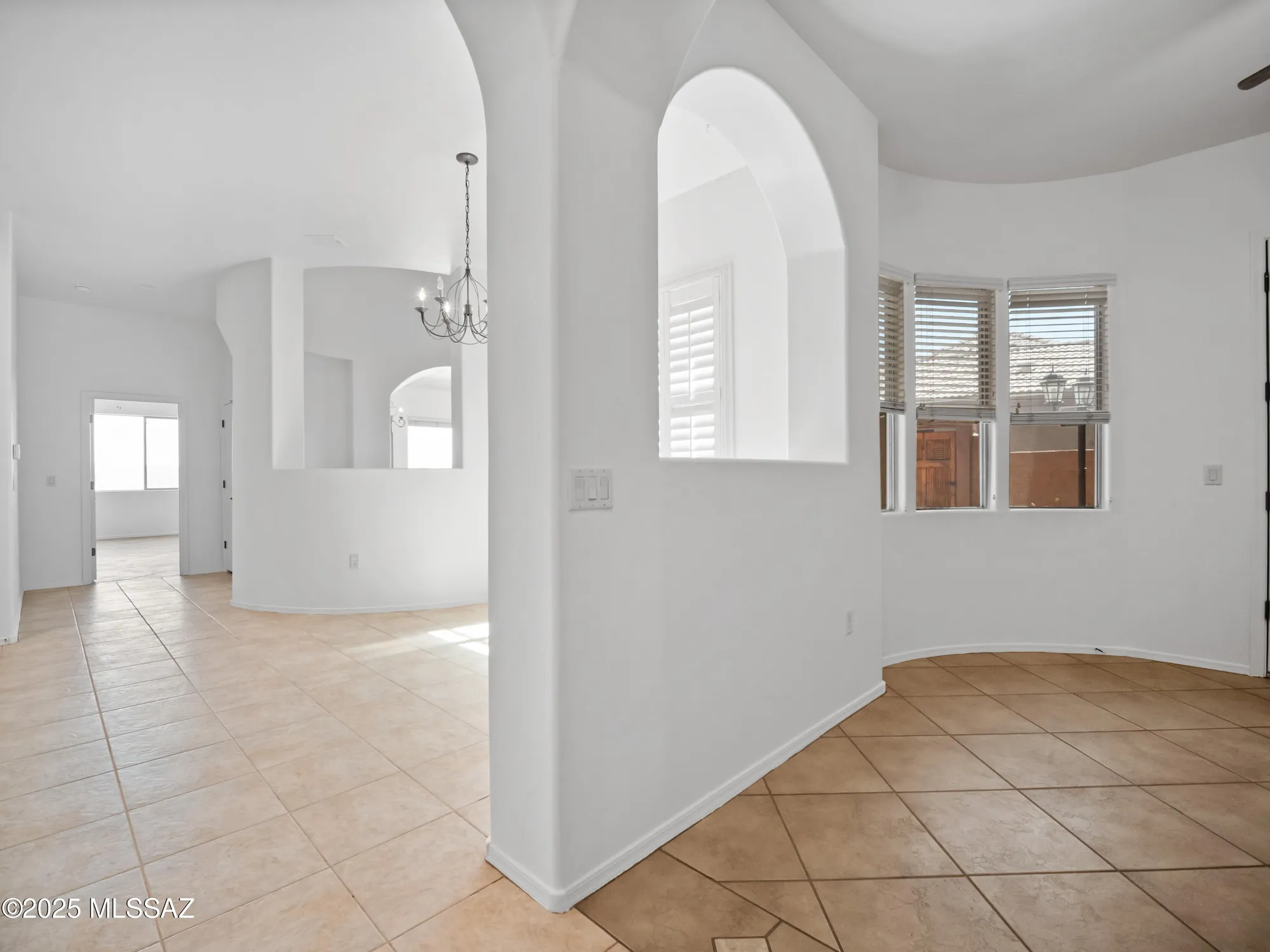 Property Slideshow image 38 of 50 | 1661 w acacia bluffs dr, Green Valley, AZ, 85622