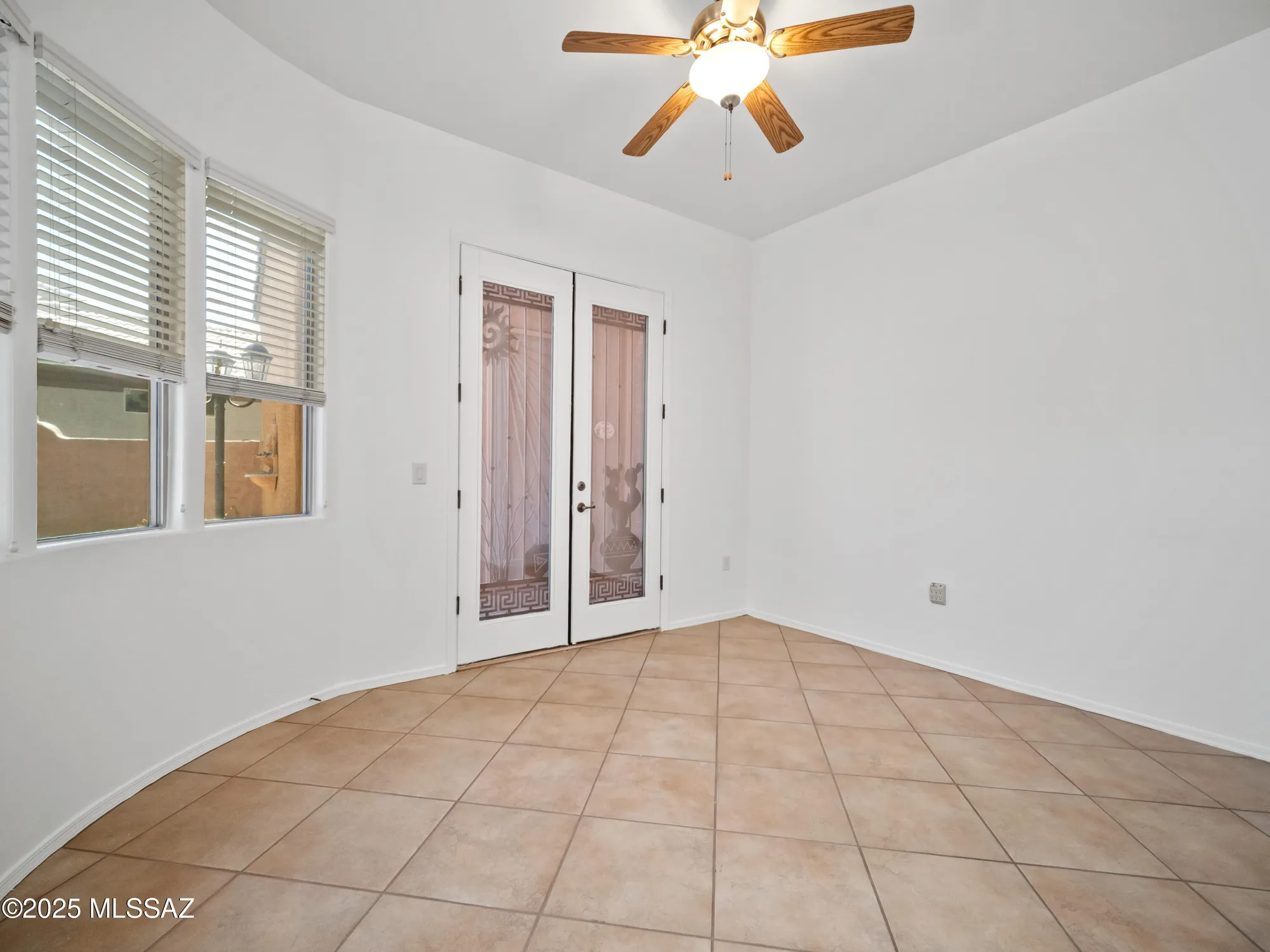 Property Slideshow image 39 of 50 | 1661 w acacia bluffs dr, Green Valley, AZ, 85622