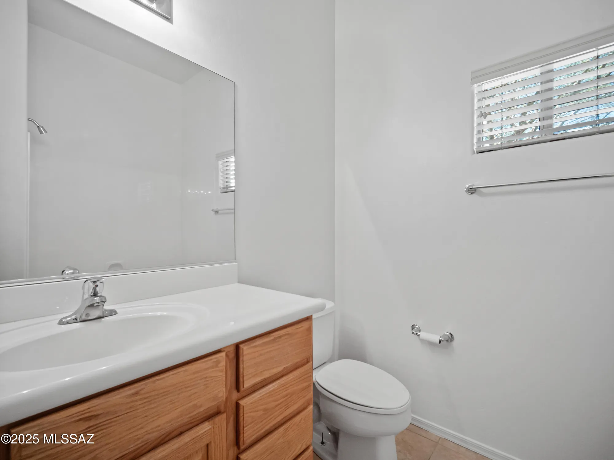 Property Slideshow image 37 of 50 | 1661 w acacia bluffs dr, Green Valley, AZ, 85622