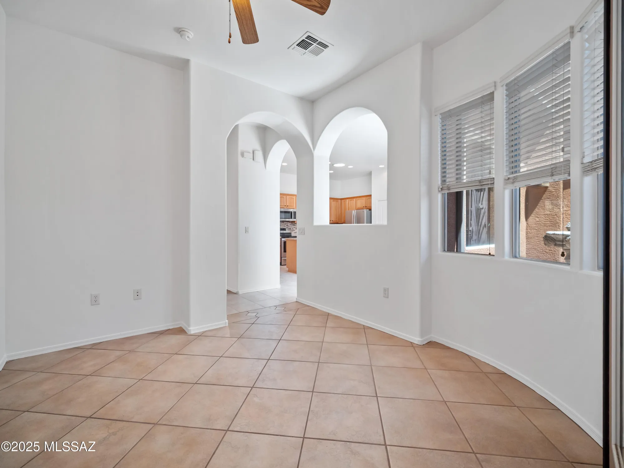 Property Slideshow image 40 of 50 | 1661 w acacia bluffs dr, Green Valley, AZ, 85622