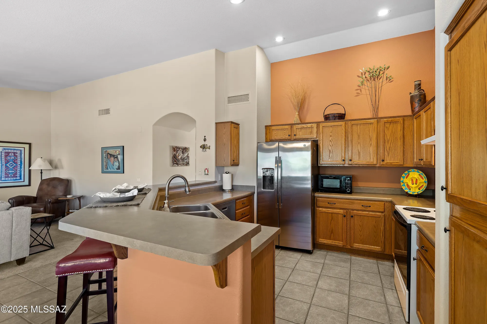 Property Slideshow image 10 of 36 | 38774 s desert bluff dr, Saddlebrooke, AZ, 85739