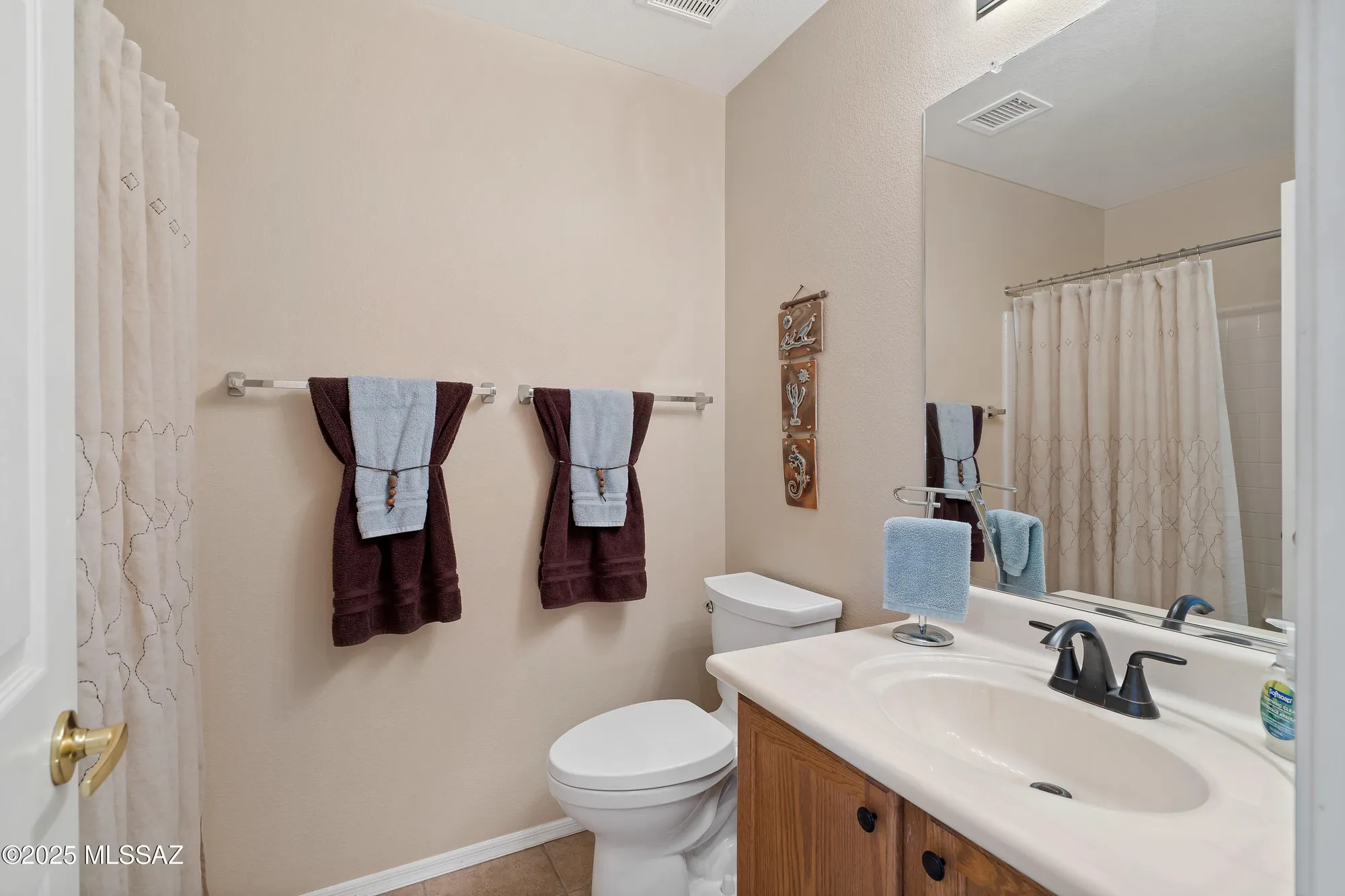 Property Slideshow image 19 of 36 | 38774 s desert bluff dr, Saddlebrooke, AZ, 85739