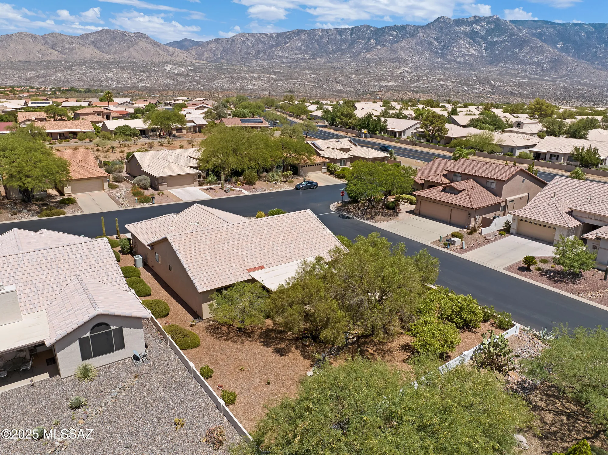 Property Slideshow image 29 of 36 | 38774 s desert bluff dr, Saddlebrooke, AZ, 85739
