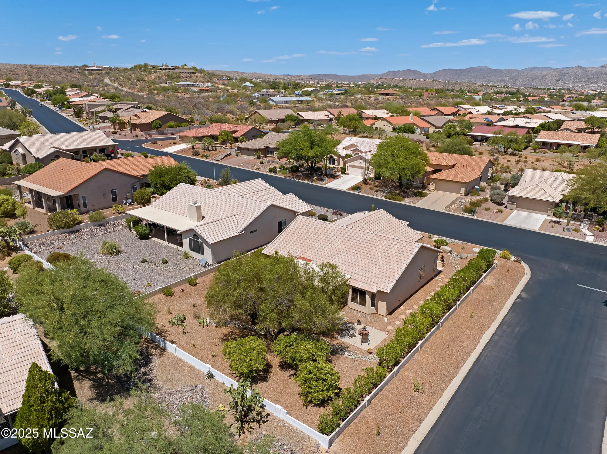 Property Slideshow image 30 of 36 | 38774 s desert bluff dr, Saddlebrooke, AZ, 85739