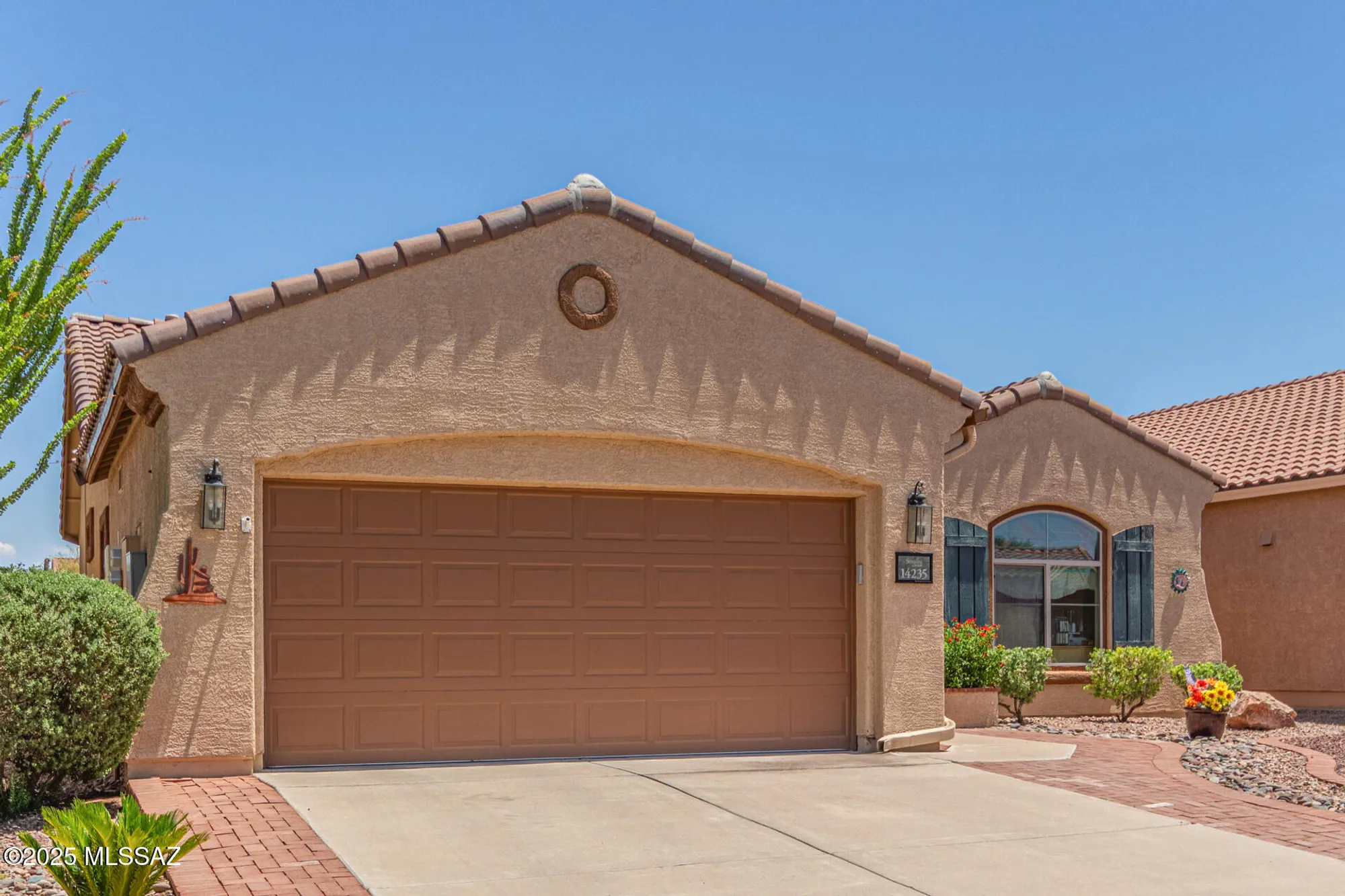 Property Slideshow image 4 of 50 | 14235 s via del farolito, Sahuarita, AZ, 85629