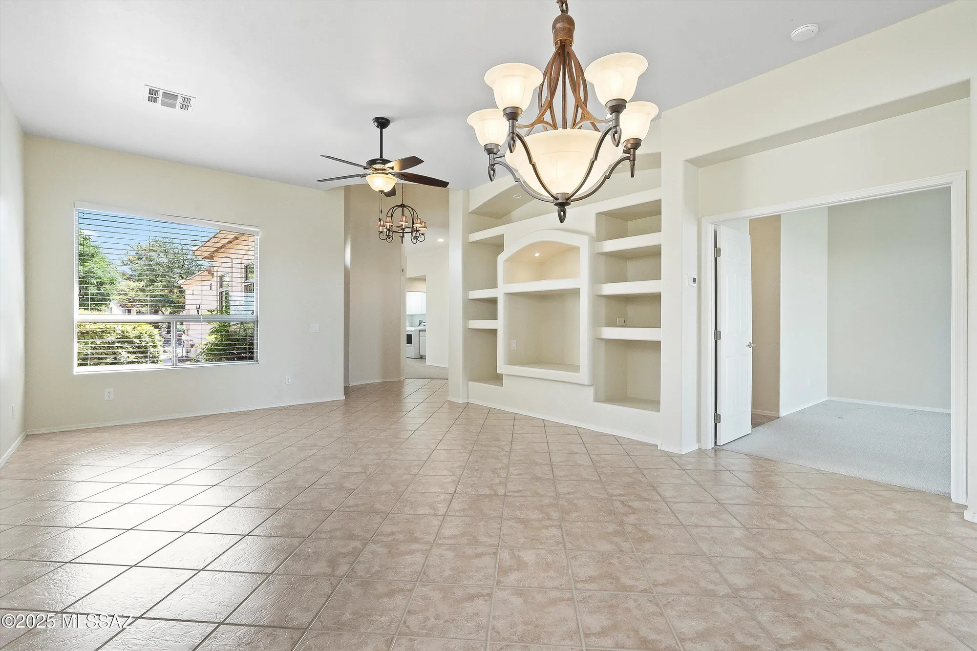 Property Slideshow image 13 of 34 | 38912 s serenity ln, Tucson, AZ, 85739