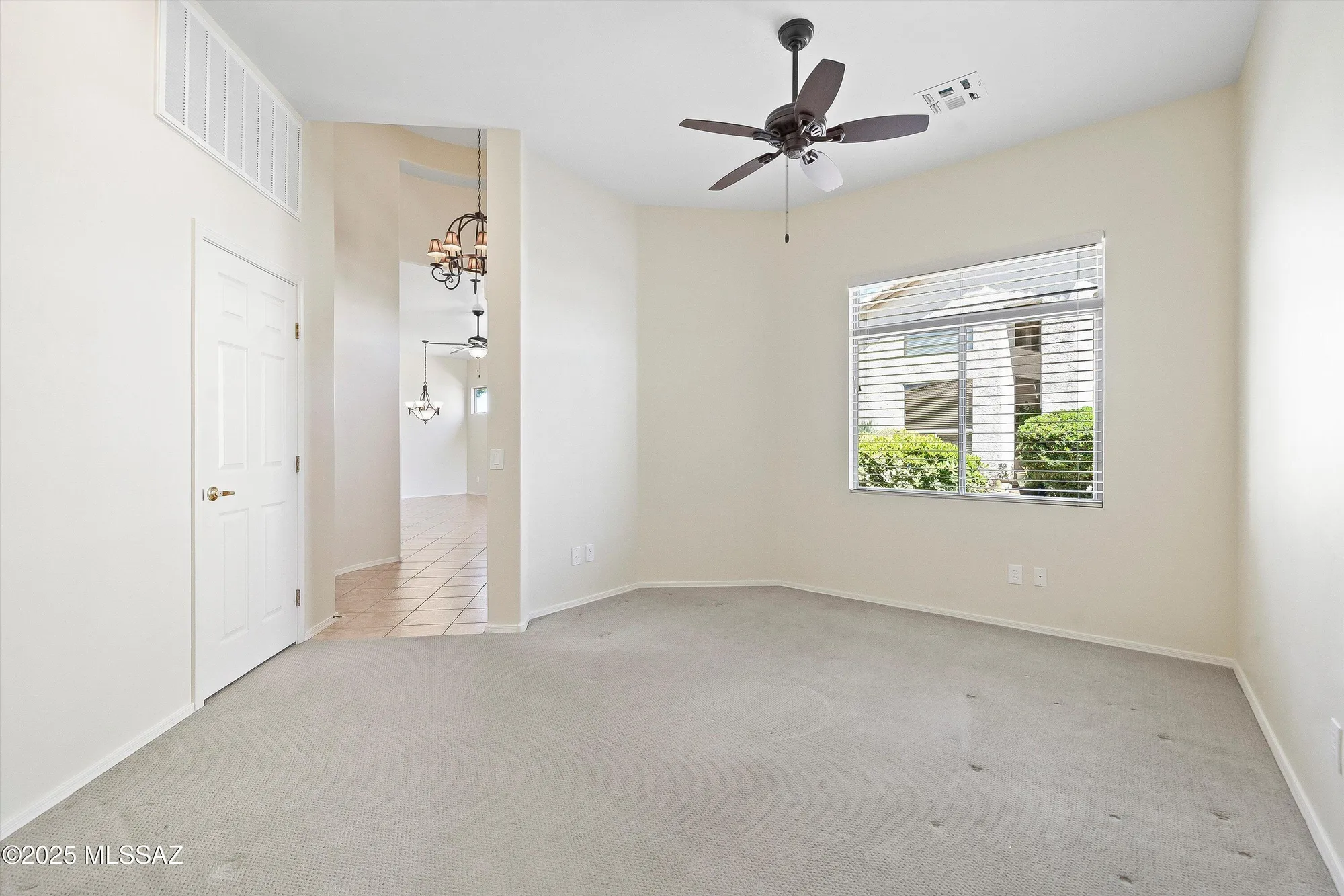 Property Slideshow image 15 of 34 | 38912 s serenity ln, Tucson, AZ, 85739