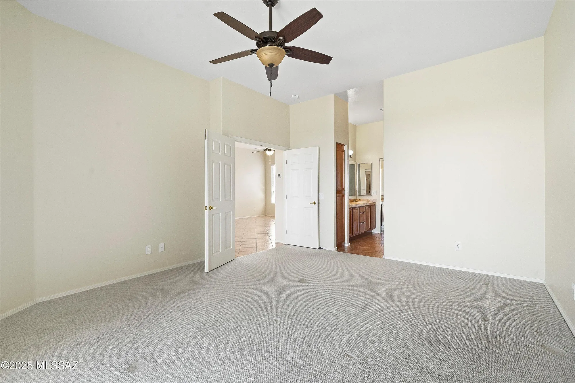 Property Slideshow image 19 of 34 | 38912 s serenity ln, Tucson, AZ, 85739