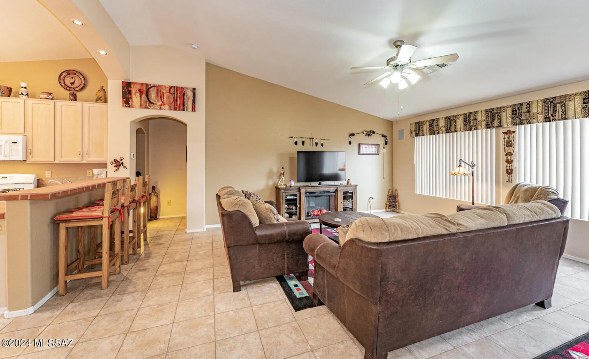 Property Slideshow image 6 of 35 | 1440 n goldeneye way, Green Valley, AZ, 85614