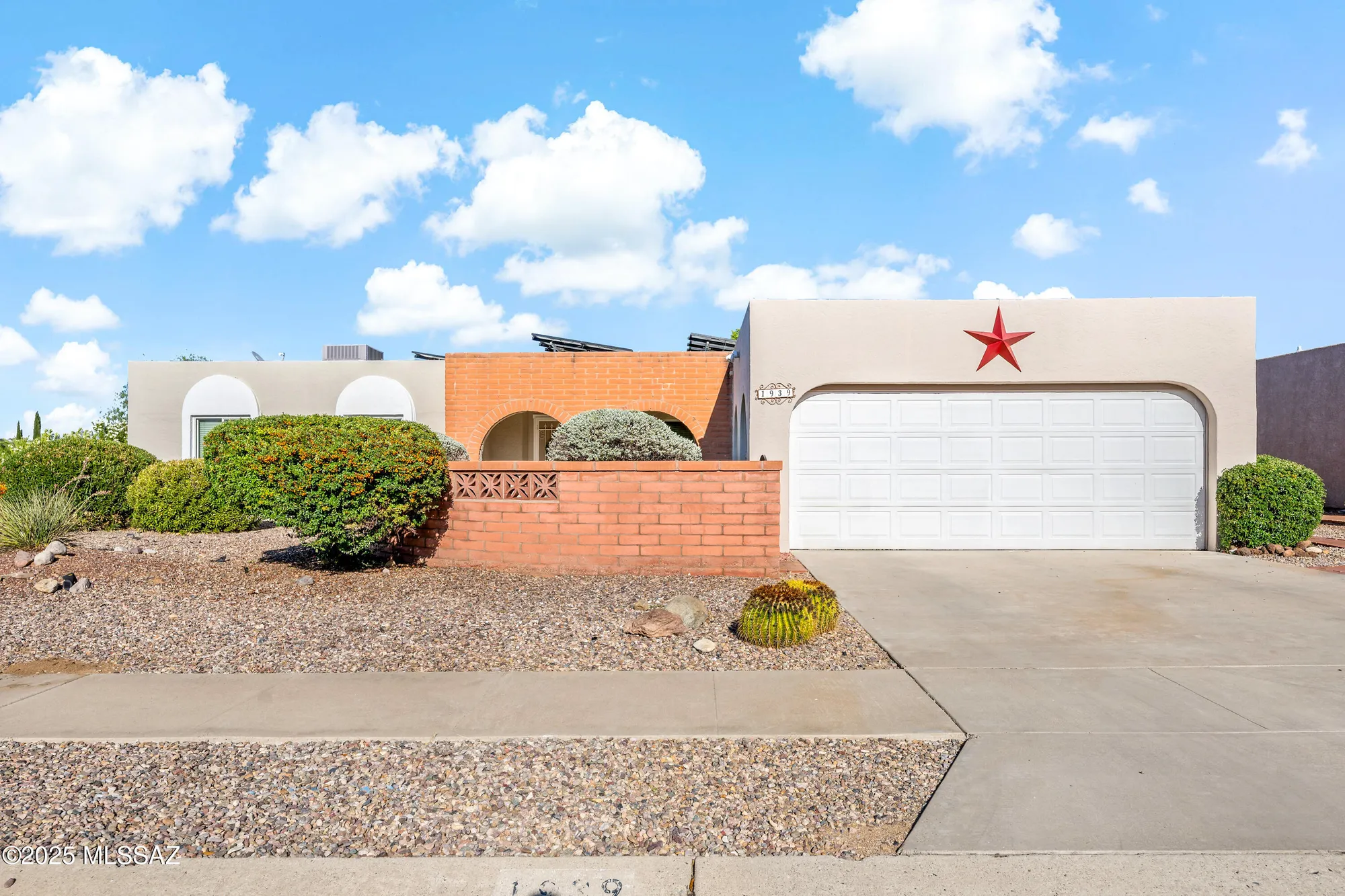 Property Slideshow image 33 of 51 | 1939 s san vincent dr, Green Valley, AZ, 85614