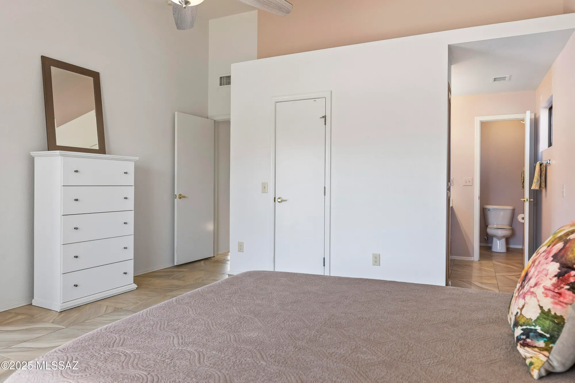 Property Slideshow image 20 of 39 | 65694 e rocky trail dr, Saddlebrooke, AZ, 85739