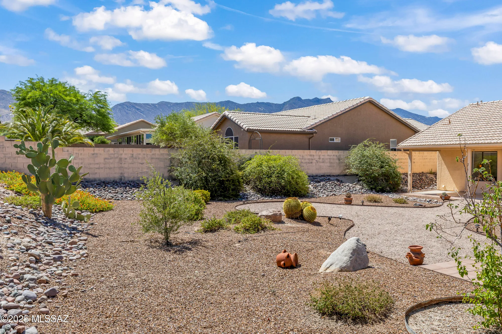 Property Slideshow image 30 of 39 | 65694 e rocky trail dr, Saddlebrooke, AZ, 85739