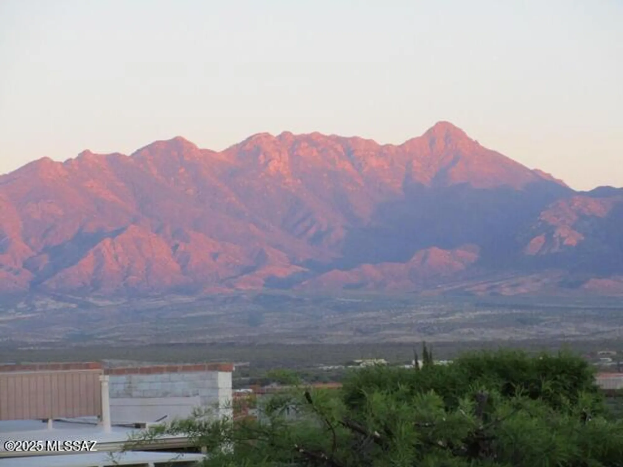 Property Slideshow image 2 of 35 | 3055 s placita de la picaza, Green Valley, AZ, 85622
