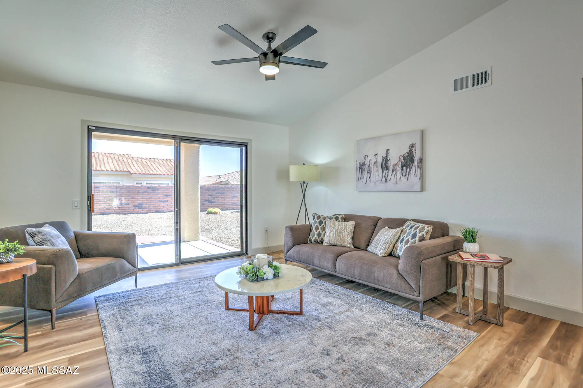 Property Slideshow image 9 of 51 | 858 e crown ridge dr, Oro Valley, AZ, 85755