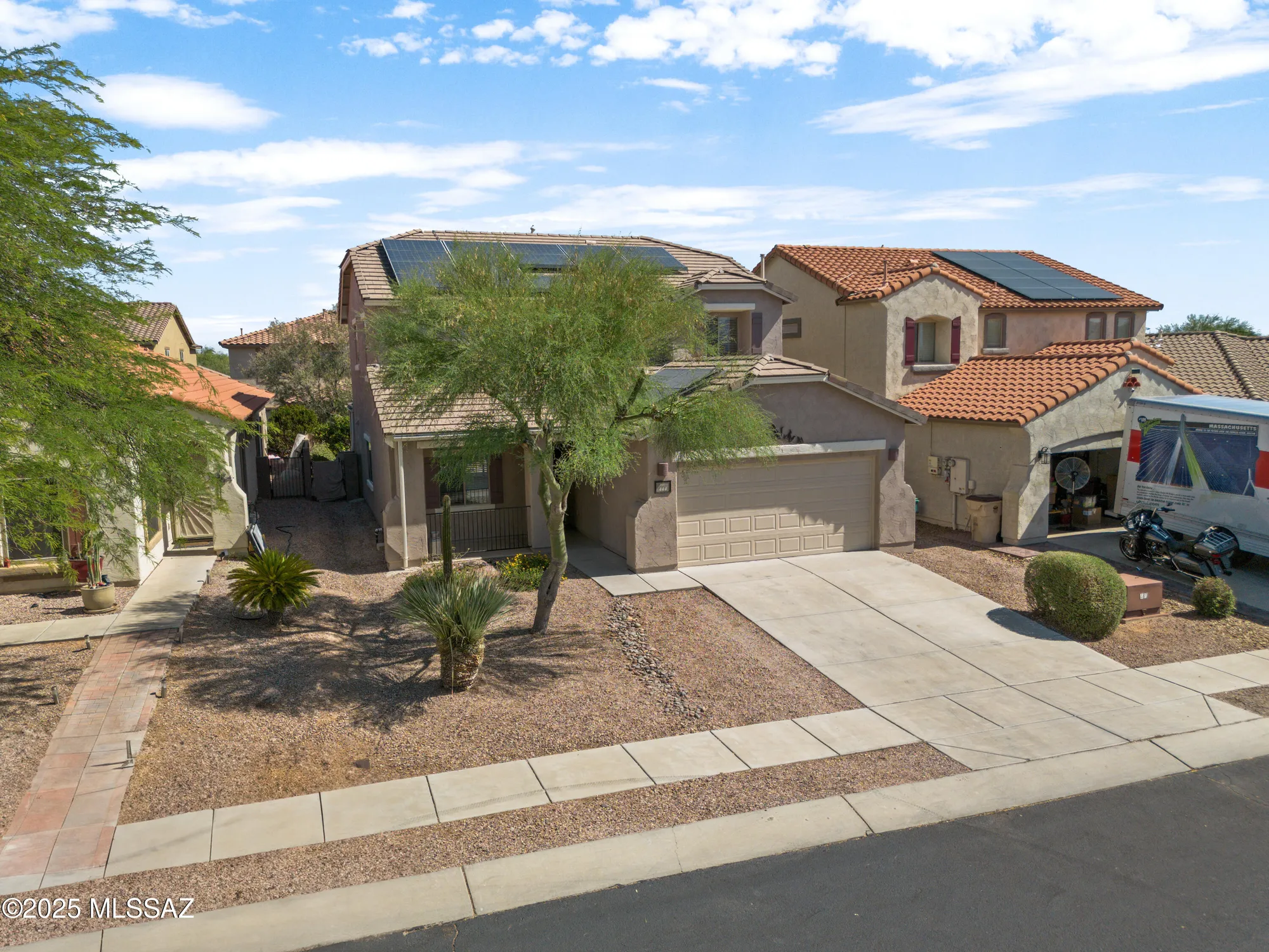 Property Slideshow image 2 of 34 | 444 w calle sombra linda, Sahuarita, AZ, 85629