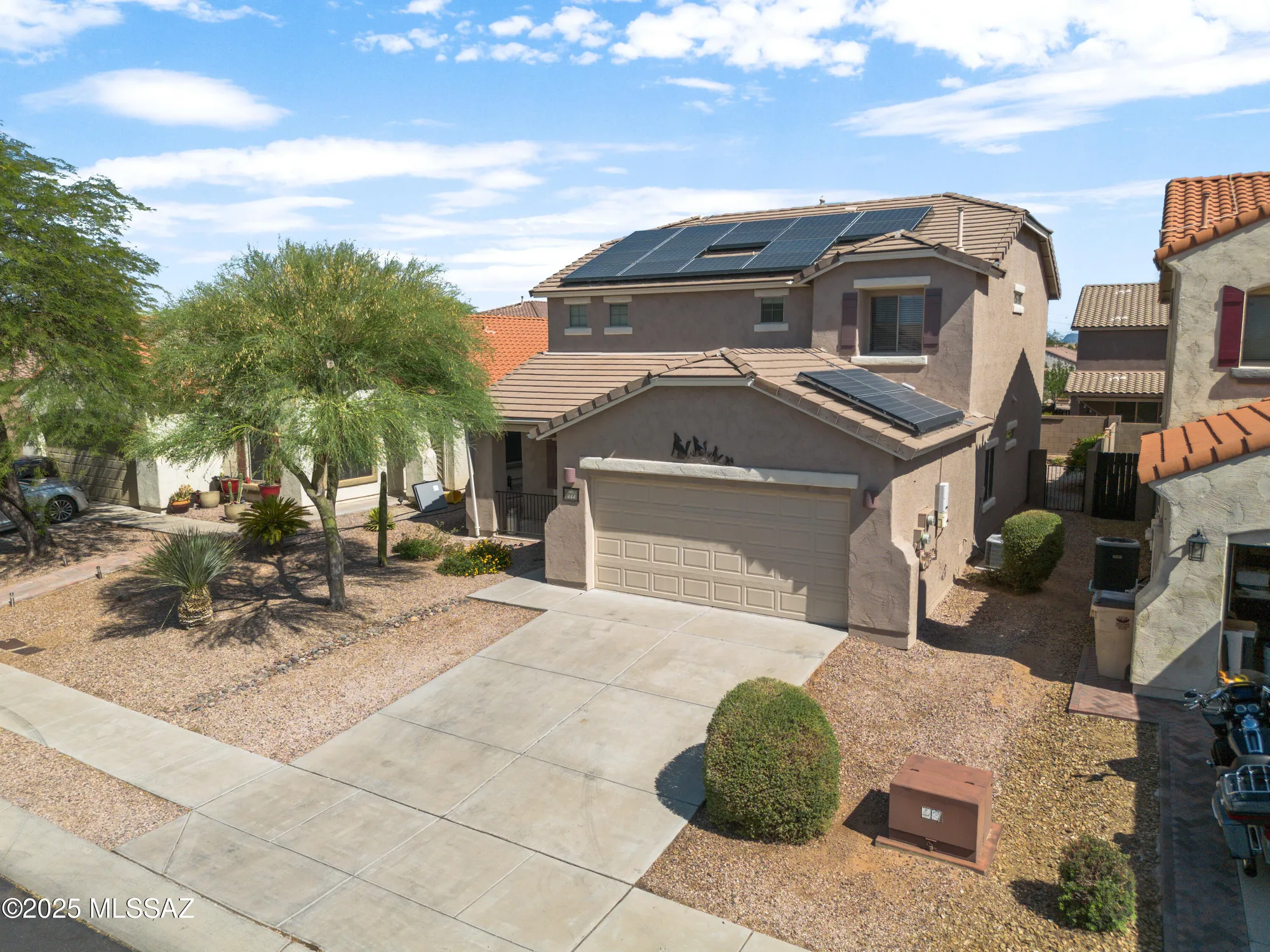 Property Slideshow image 1 of 34 | 444 w calle sombra linda, Sahuarita, AZ, 85629