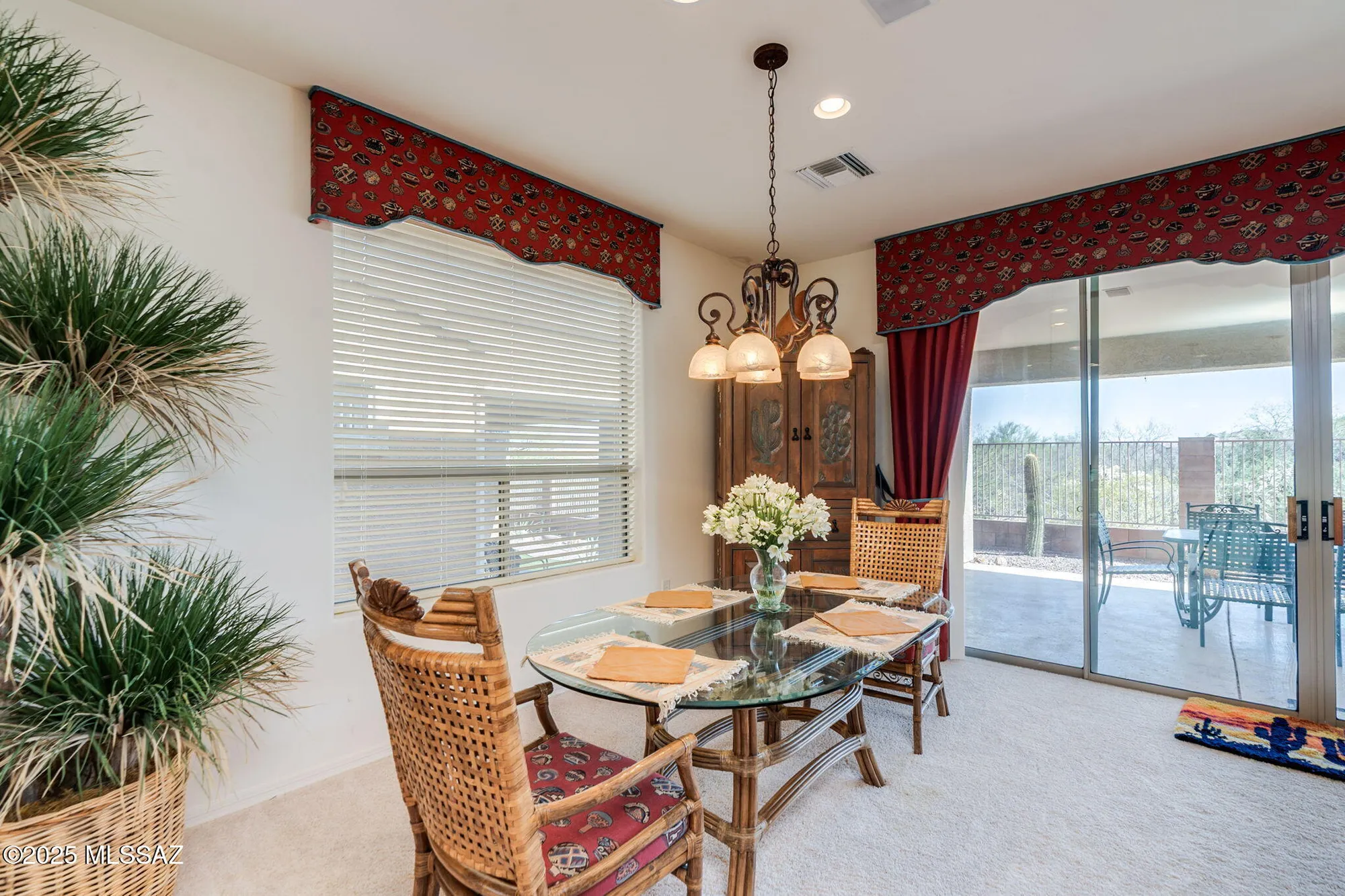 Property Slideshow image 22 of 47 | 615 w moorwood st, Green Valley, AZ, 85614