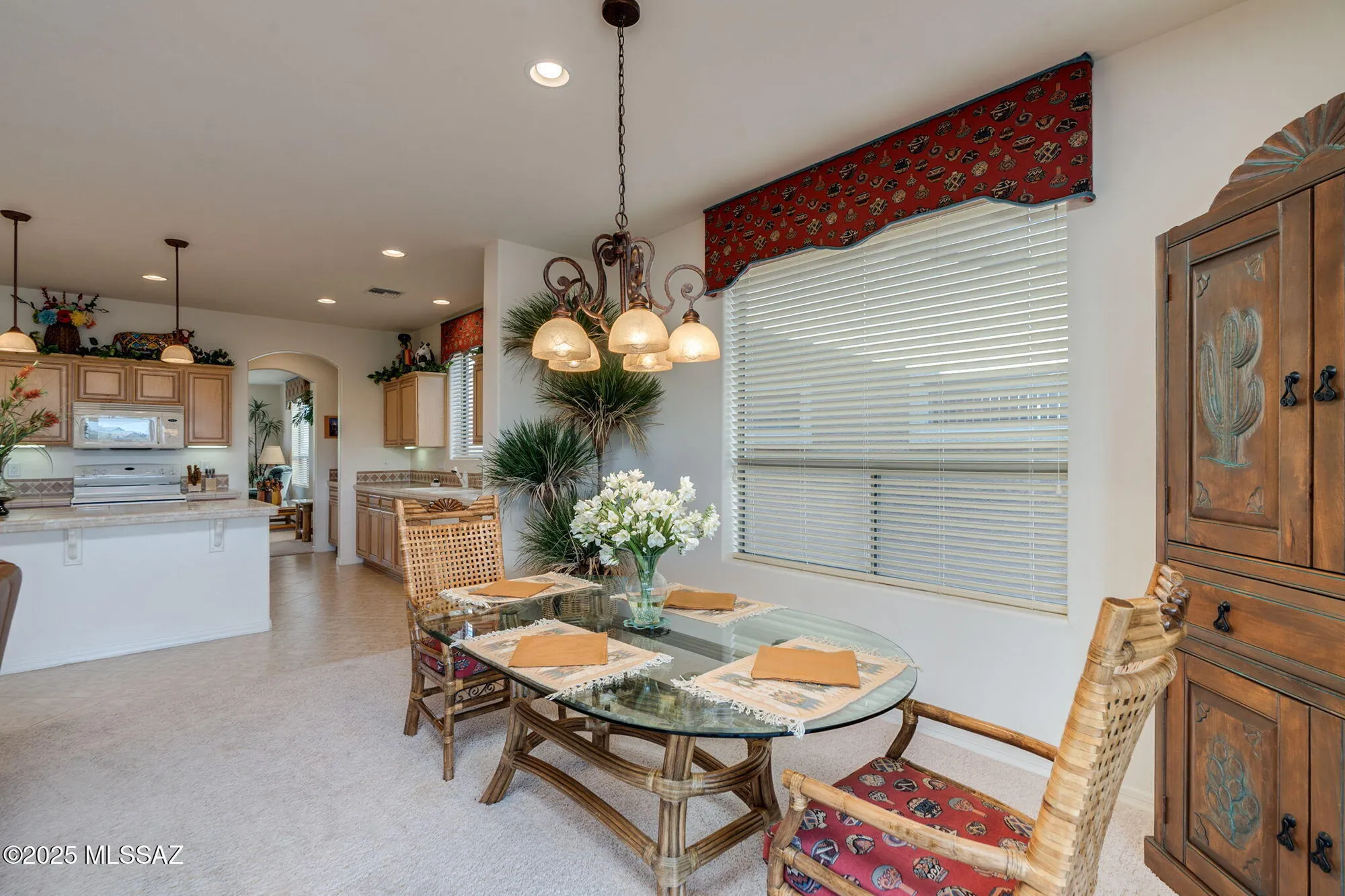 Property Slideshow image 21 of 47 | 615 w moorwood st, Green Valley, AZ, 85614