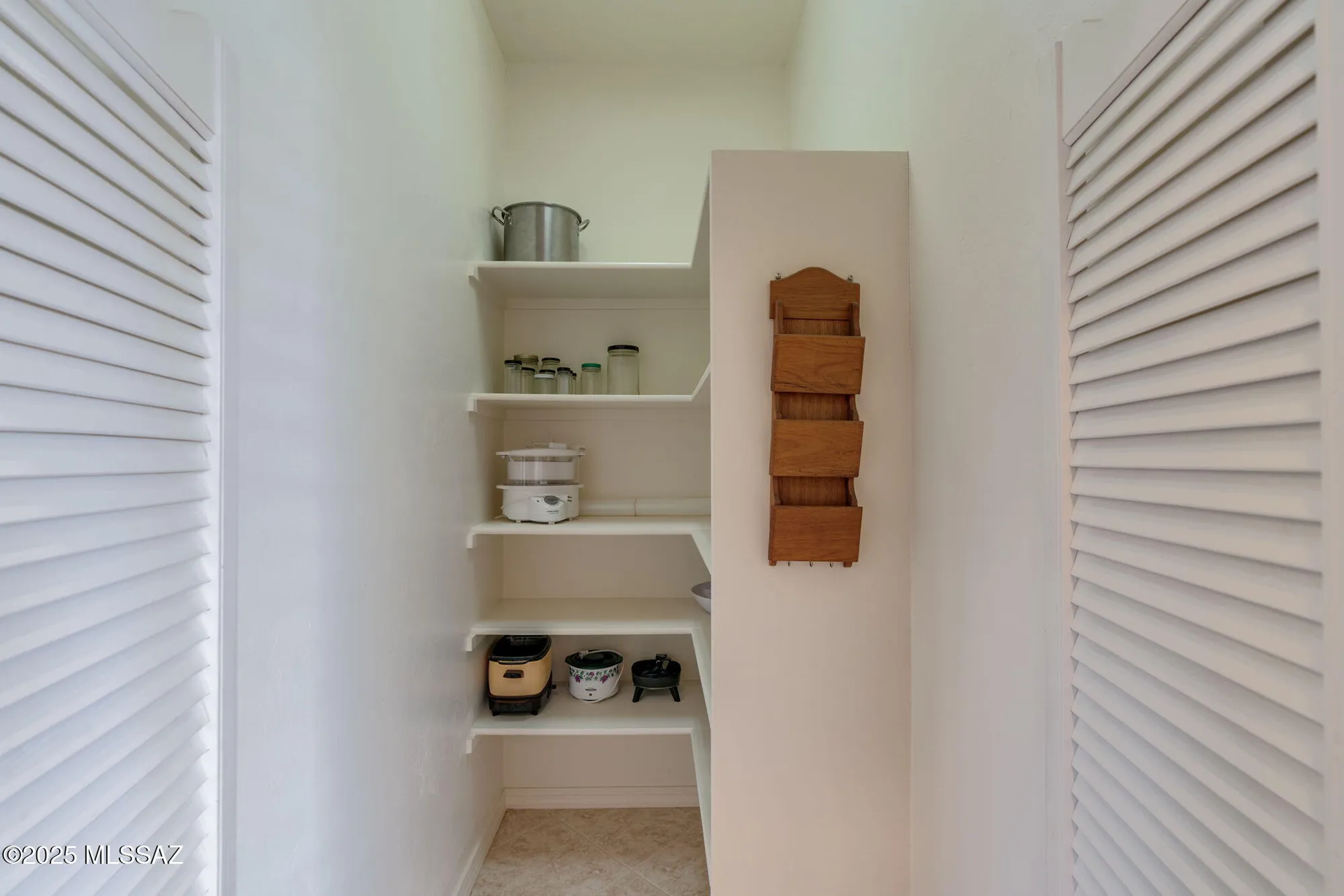 Property Slideshow image 19 of 47 | 615 w moorwood st, Green Valley, AZ, 85614