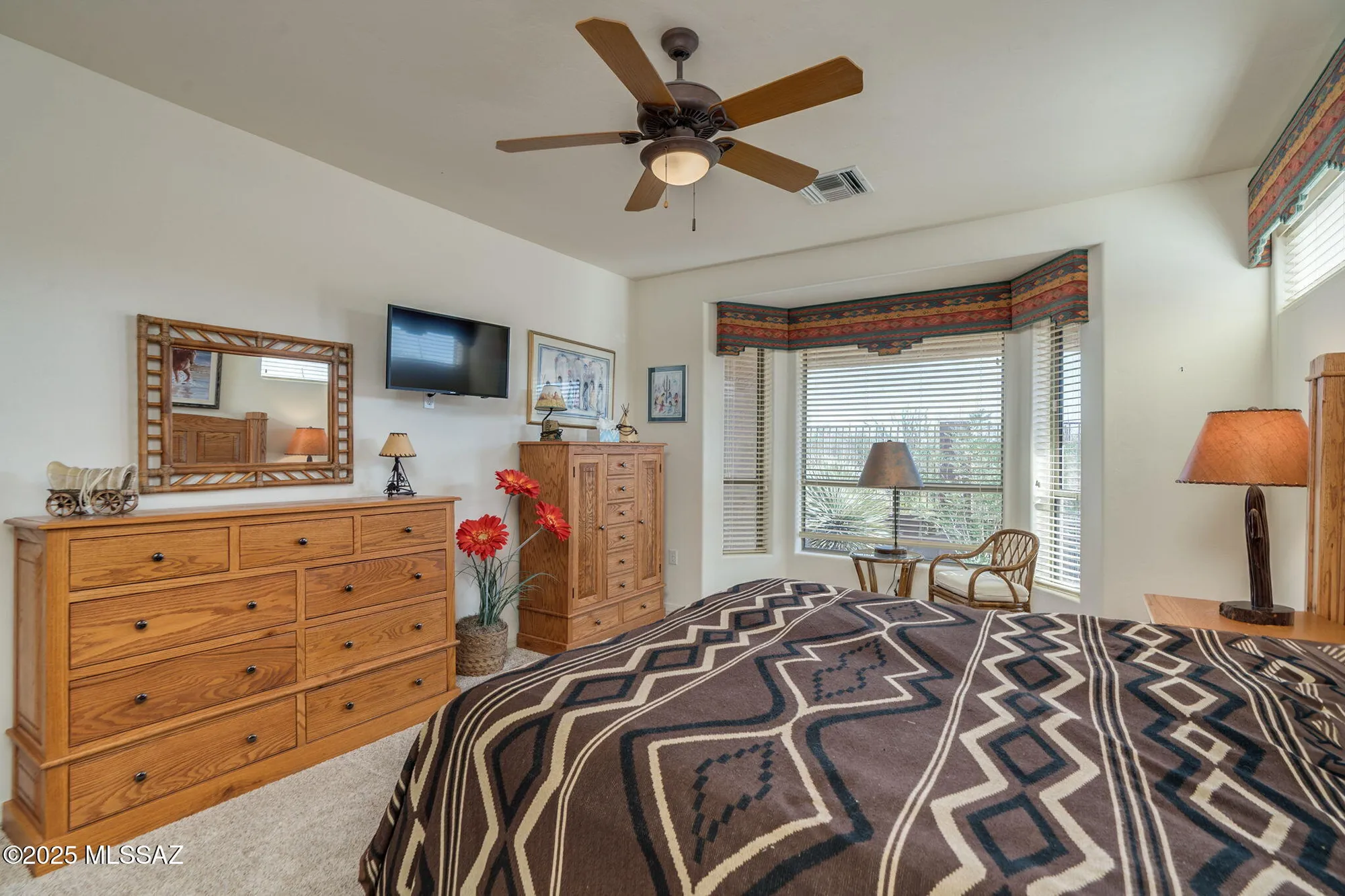 Property Slideshow image 28 of 47 | 615 w moorwood st, Green Valley, AZ, 85614