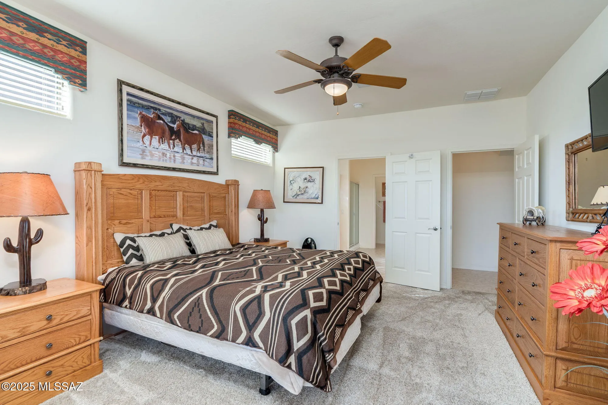 Property Slideshow image 30 of 47 | 615 w moorwood st, Green Valley, AZ, 85614