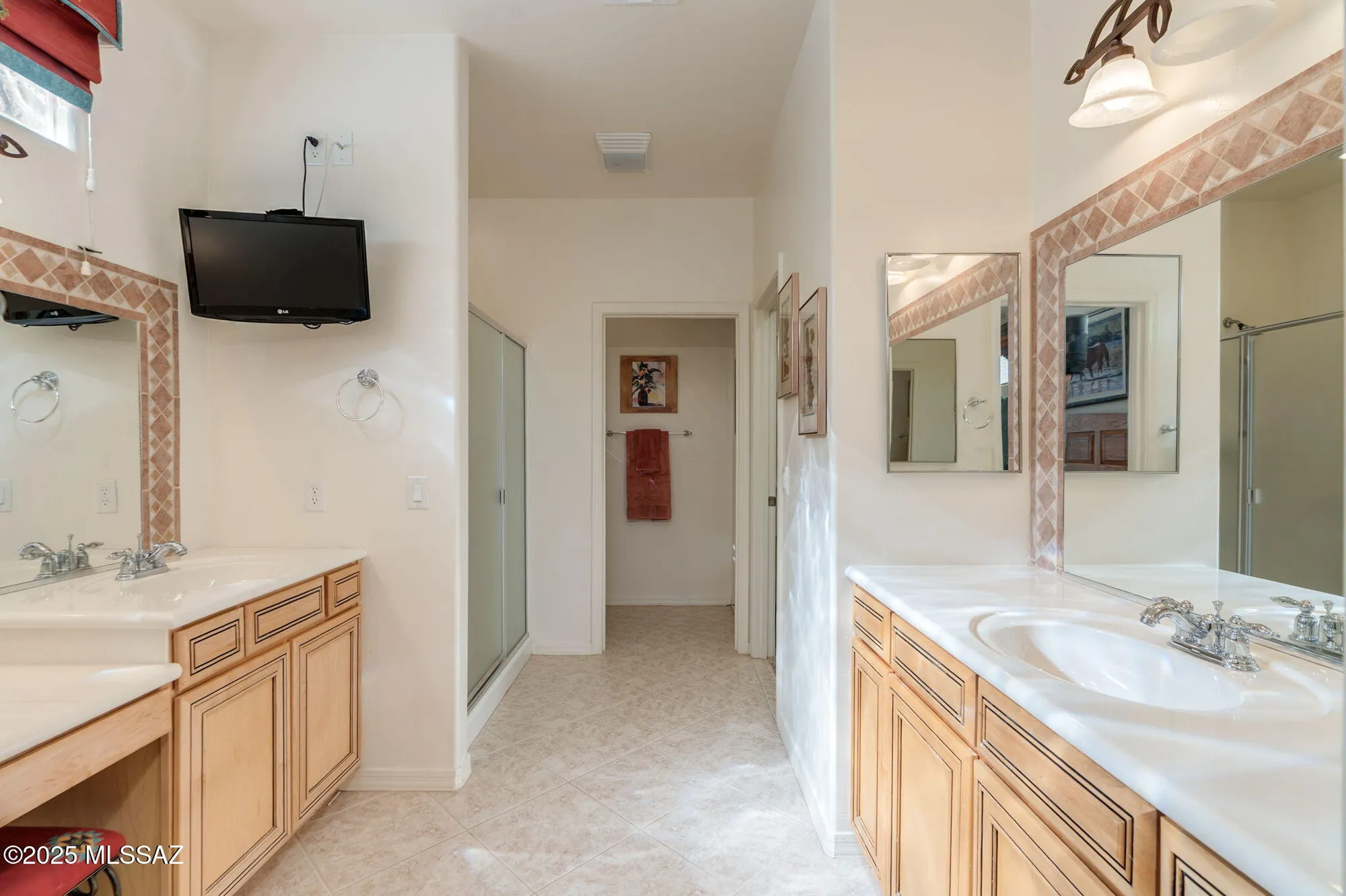 Property Slideshow image 31 of 47 | 615 w moorwood st, Green Valley, AZ, 85614