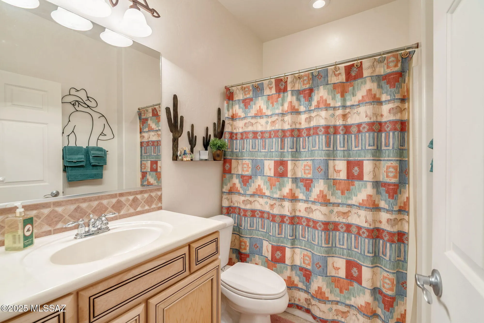 Property Slideshow image 39 of 47 | 615 w moorwood st, Green Valley, AZ, 85614