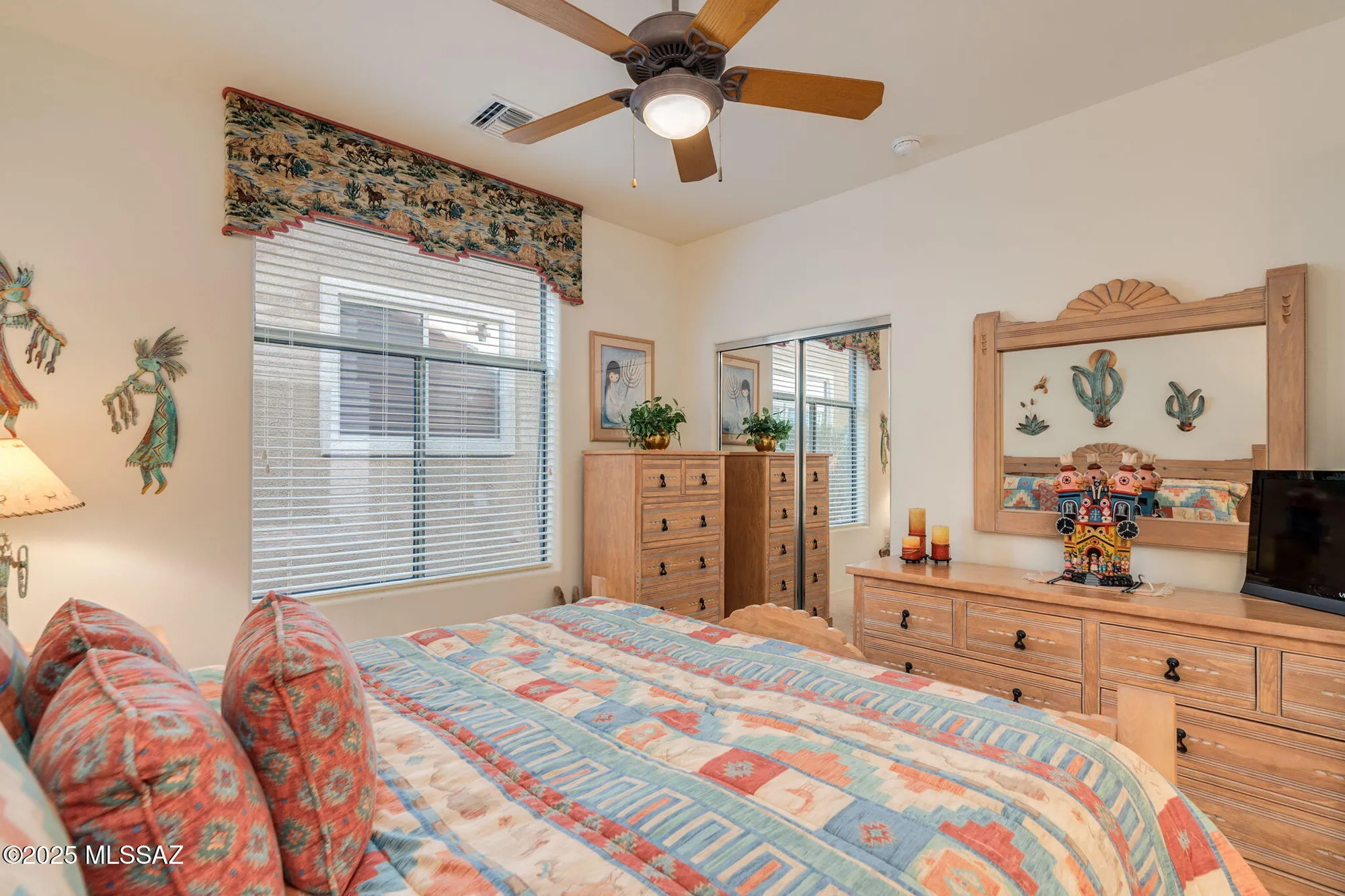 Property Slideshow image 36 of 47 | 615 w moorwood st, Green Valley, AZ, 85614