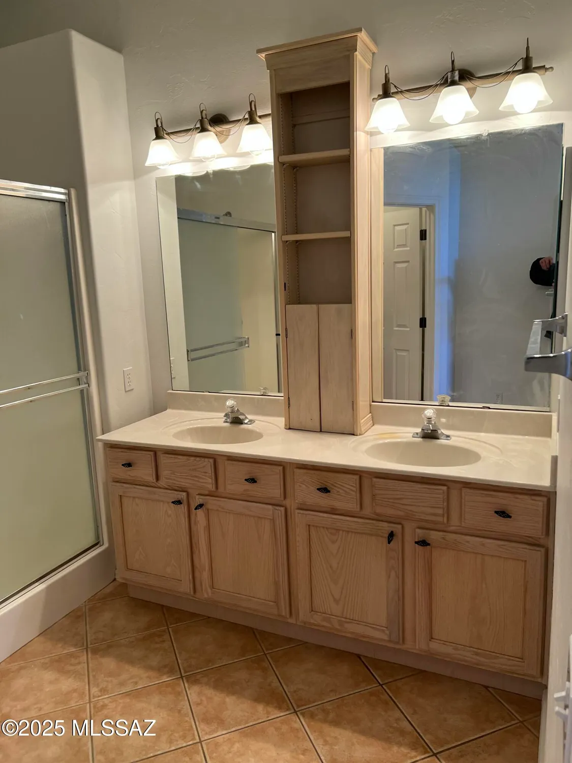 Property Slideshow image 18 of 36 | 13009 n desert flora ln, Marana, AZ, 85658