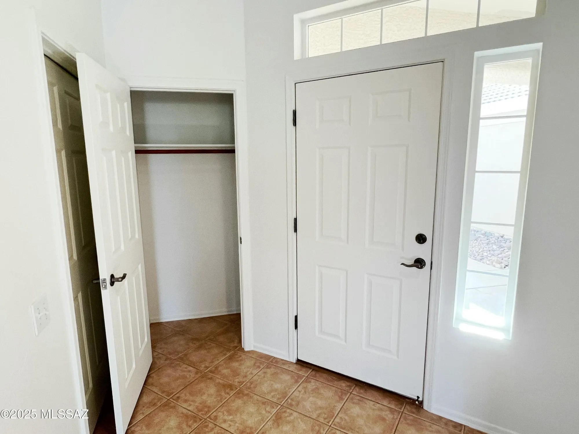 Property Slideshow image 5 of 36 | 13009 n desert flora ln, Marana, AZ, 85658