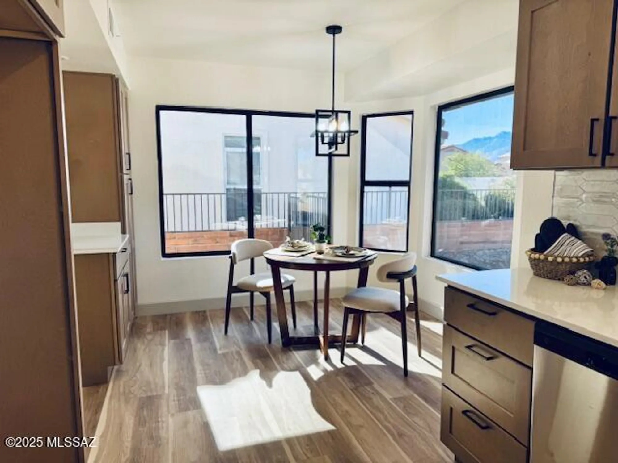 Property Slideshow image 18 of 51 | 858 e crown ridge dr, Oro Valley, AZ, 85755