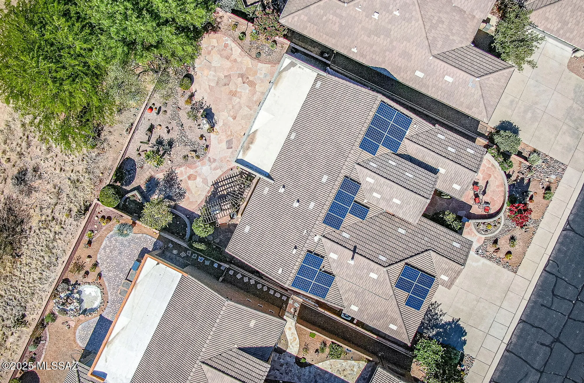 Property Slideshow image 43 of 48 | 2048 w cactus run dr, Green Valley, AZ, 85622