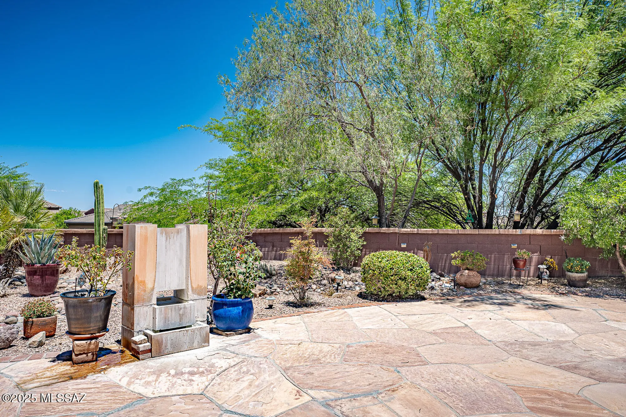 Property Slideshow image 41 of 48 | 2048 w cactus run dr, Green Valley, AZ, 85622