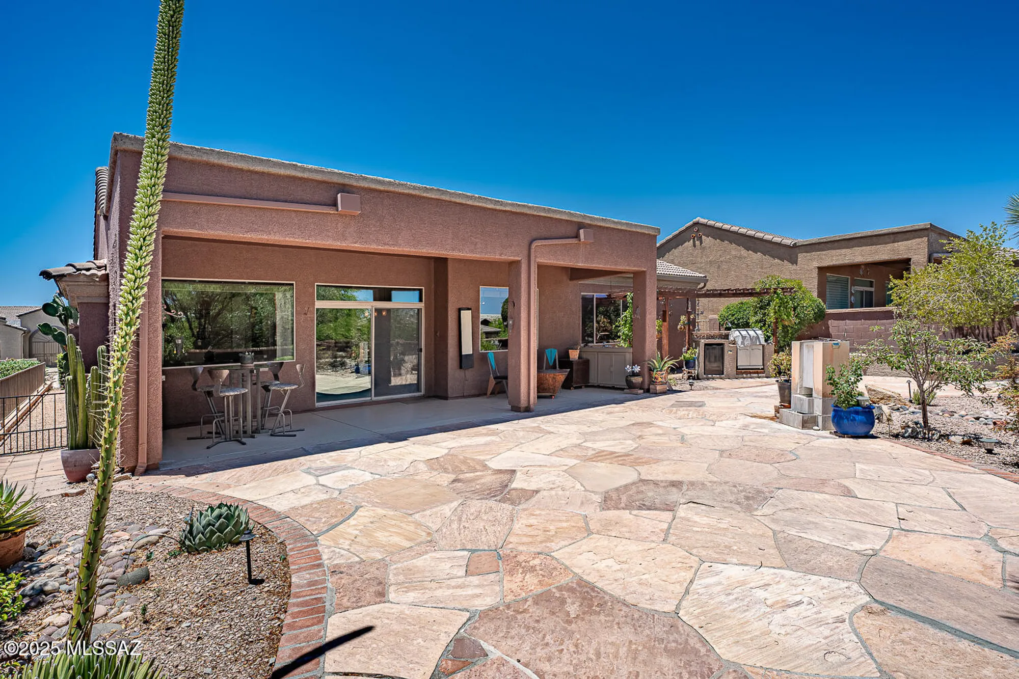 Property Slideshow image 38 of 48 | 2048 w cactus run dr, Green Valley, AZ, 85622