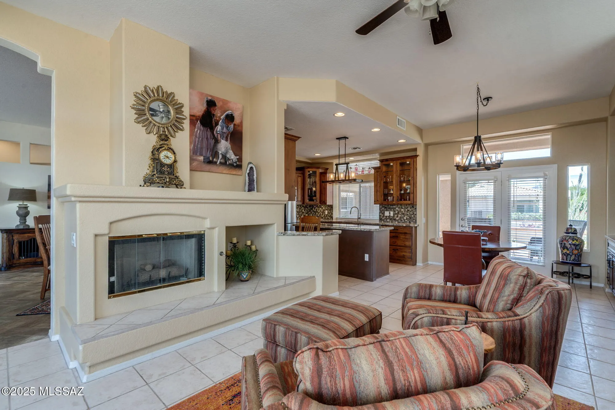 Property Slideshow image 15 of 50 | 1987 e singing bow way, Oro Valley, AZ, 85755