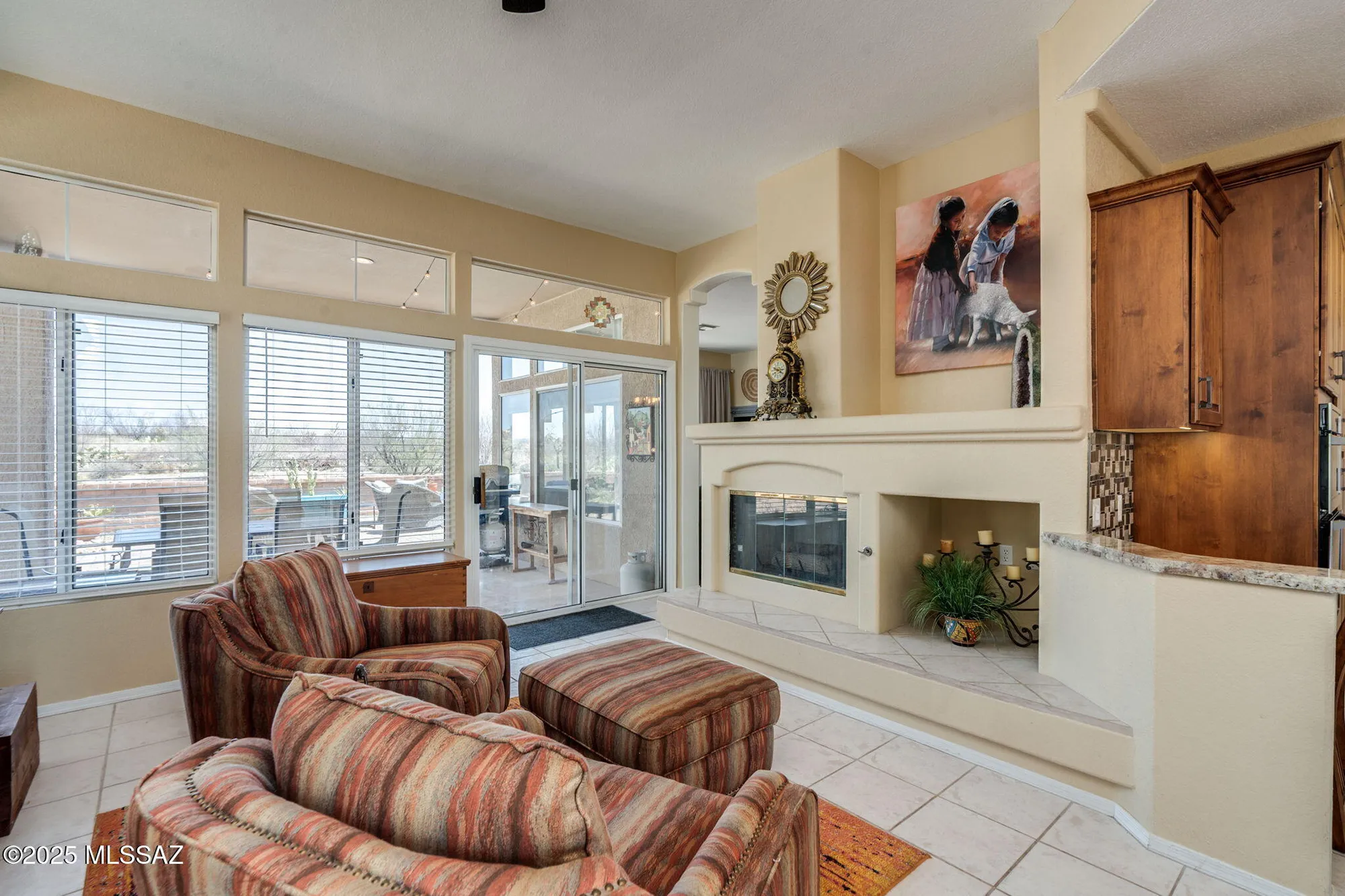 Property Slideshow image 14 of 50 | 1987 e singing bow way, Oro Valley, AZ, 85755