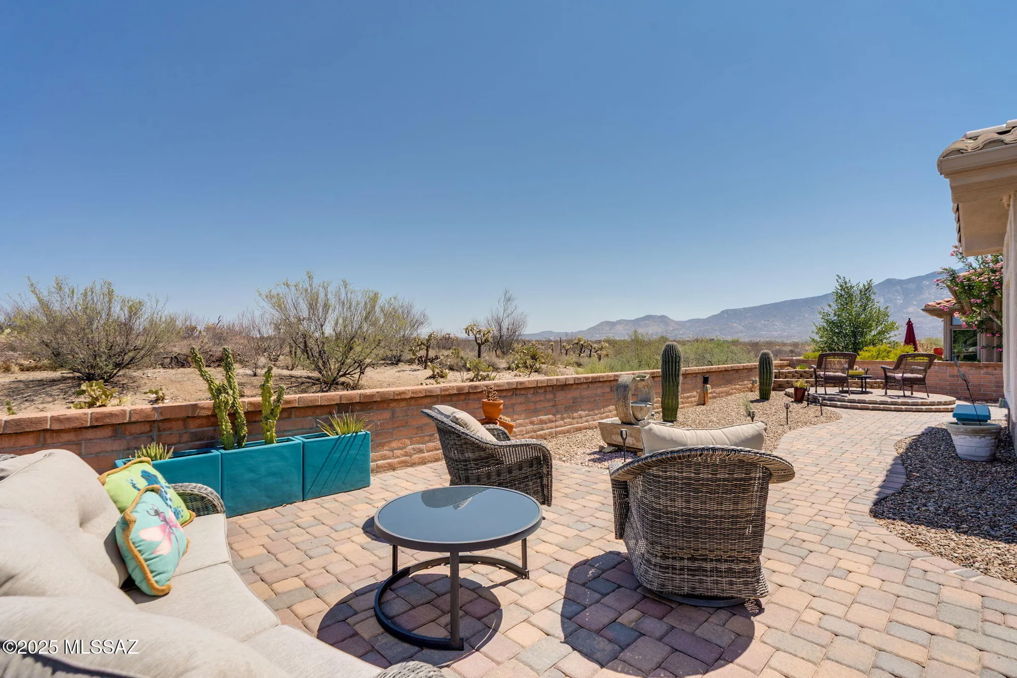 Property Slideshow image 38 of 50 | 1987 e singing bow way, Oro Valley, AZ, 85755