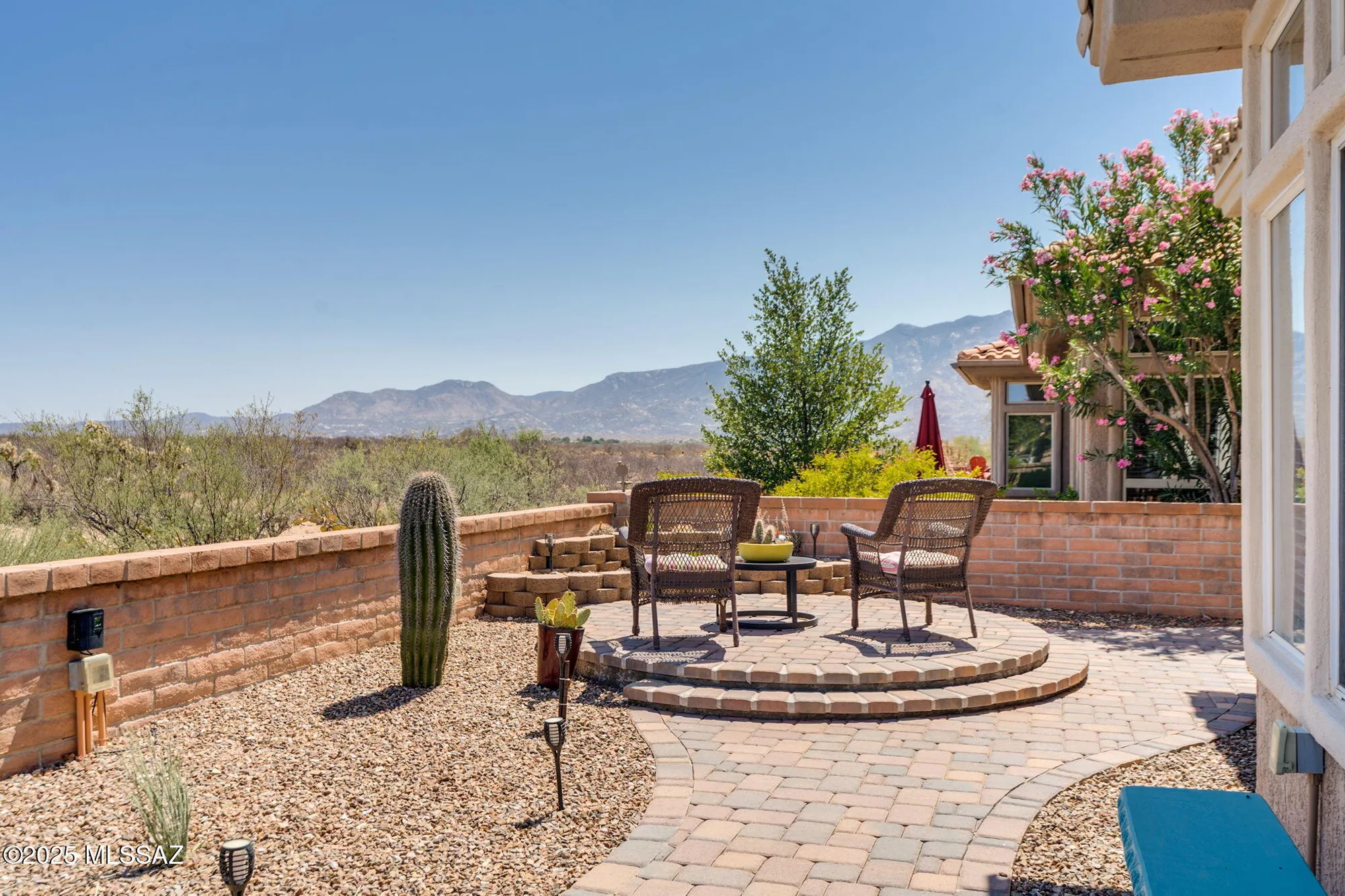 Property Slideshow image 40 of 50 | 1987 e singing bow way, Oro Valley, AZ, 85755
