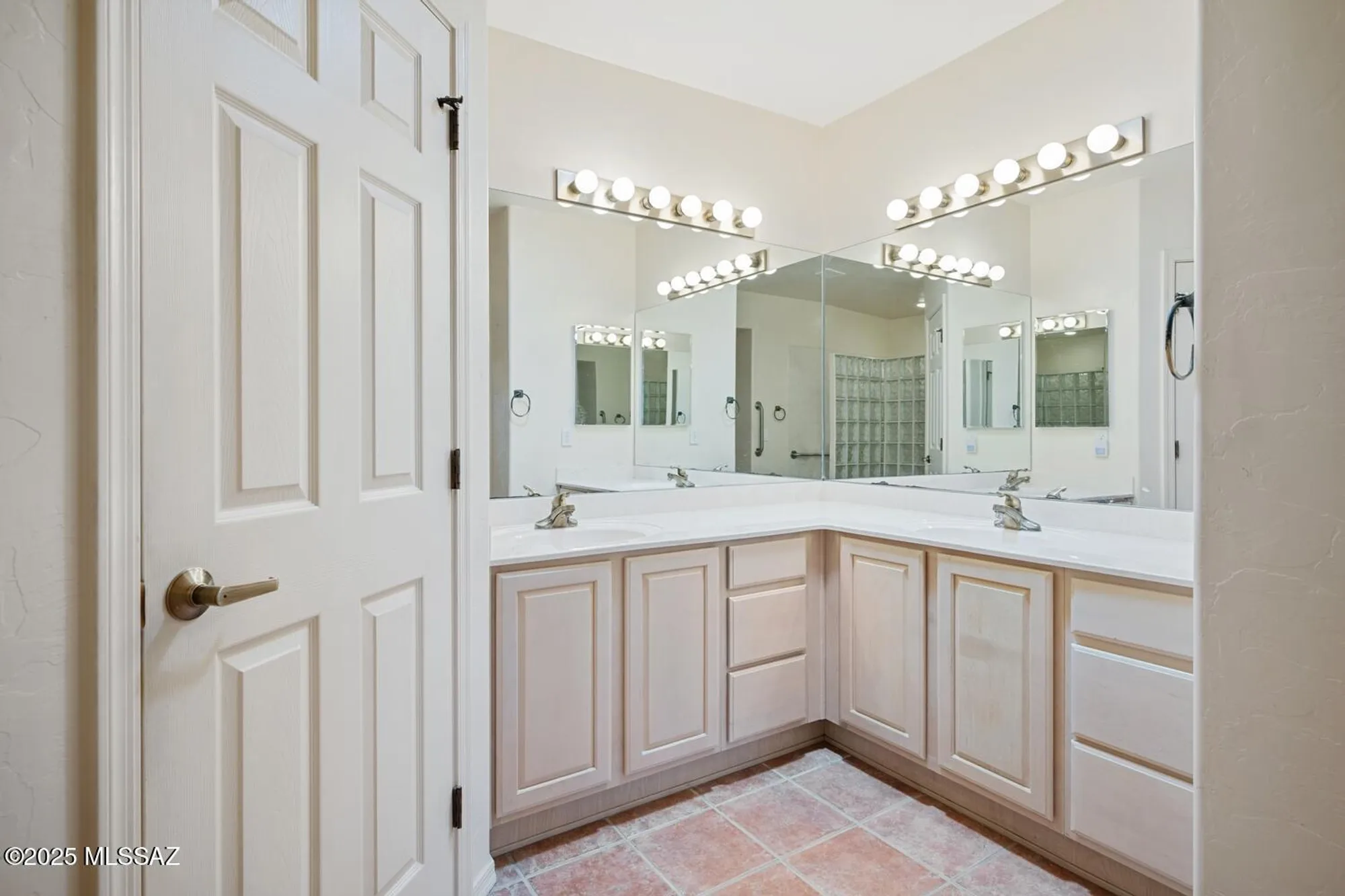 Property Slideshow image 30 of 40 | 1044 w camino del desierto, Green Valley, AZ, 85614