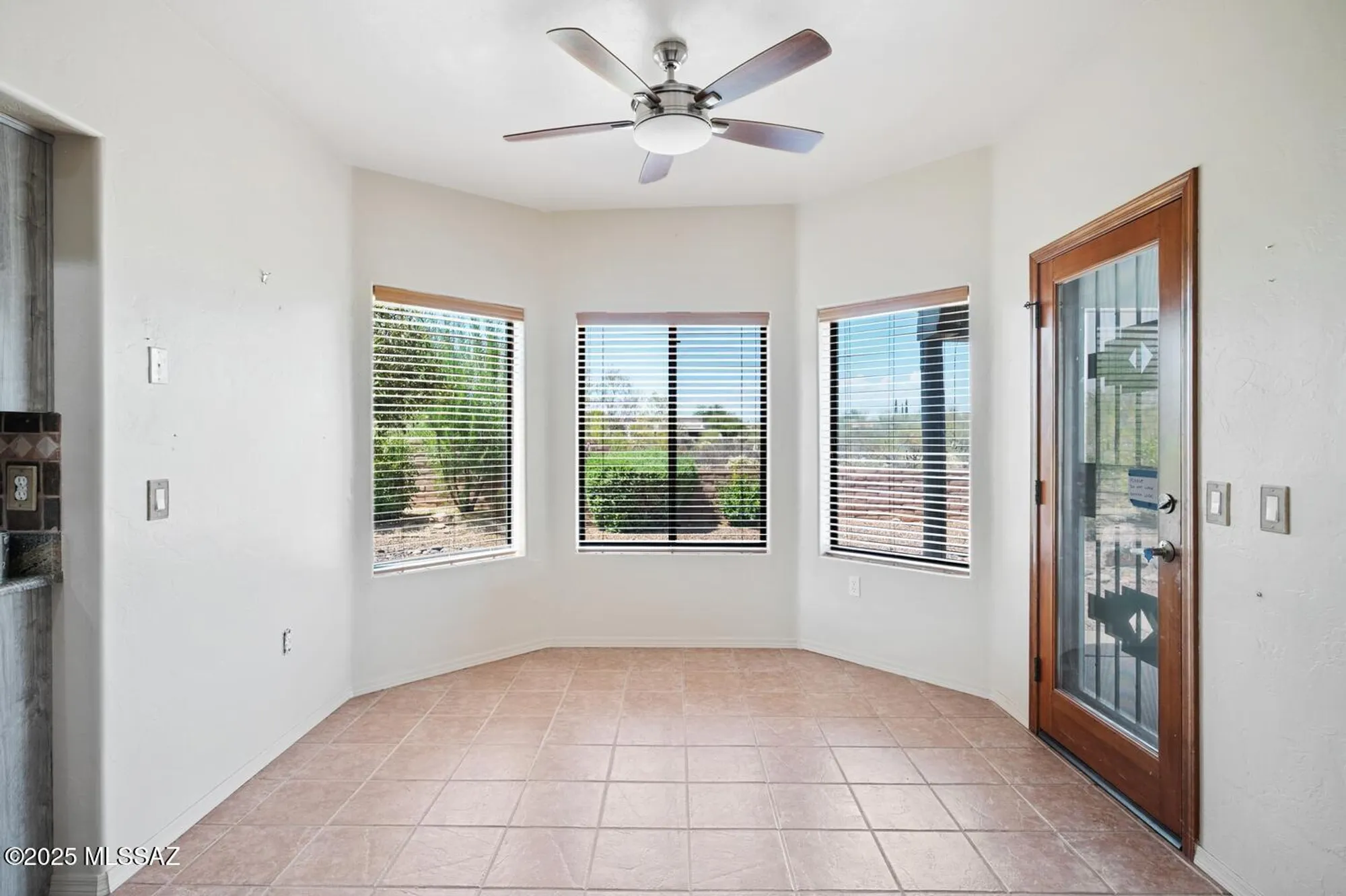 Property Slideshow image 13 of 40 | 1044 w camino del desierto, Green Valley, AZ, 85614