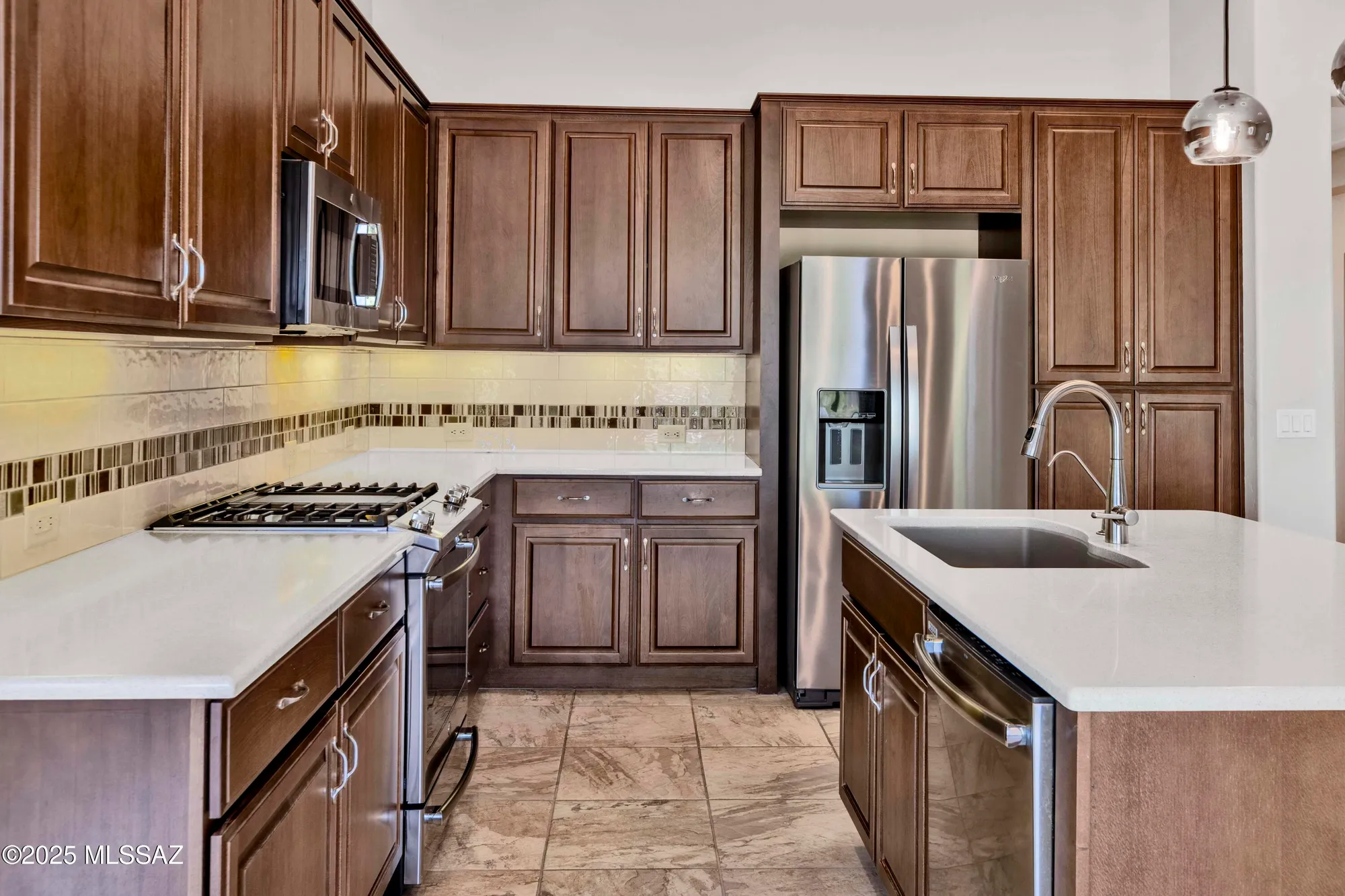 Property Slideshow image 7 of 36 | 31226 one horse ln, Oracle, AZ, 85623