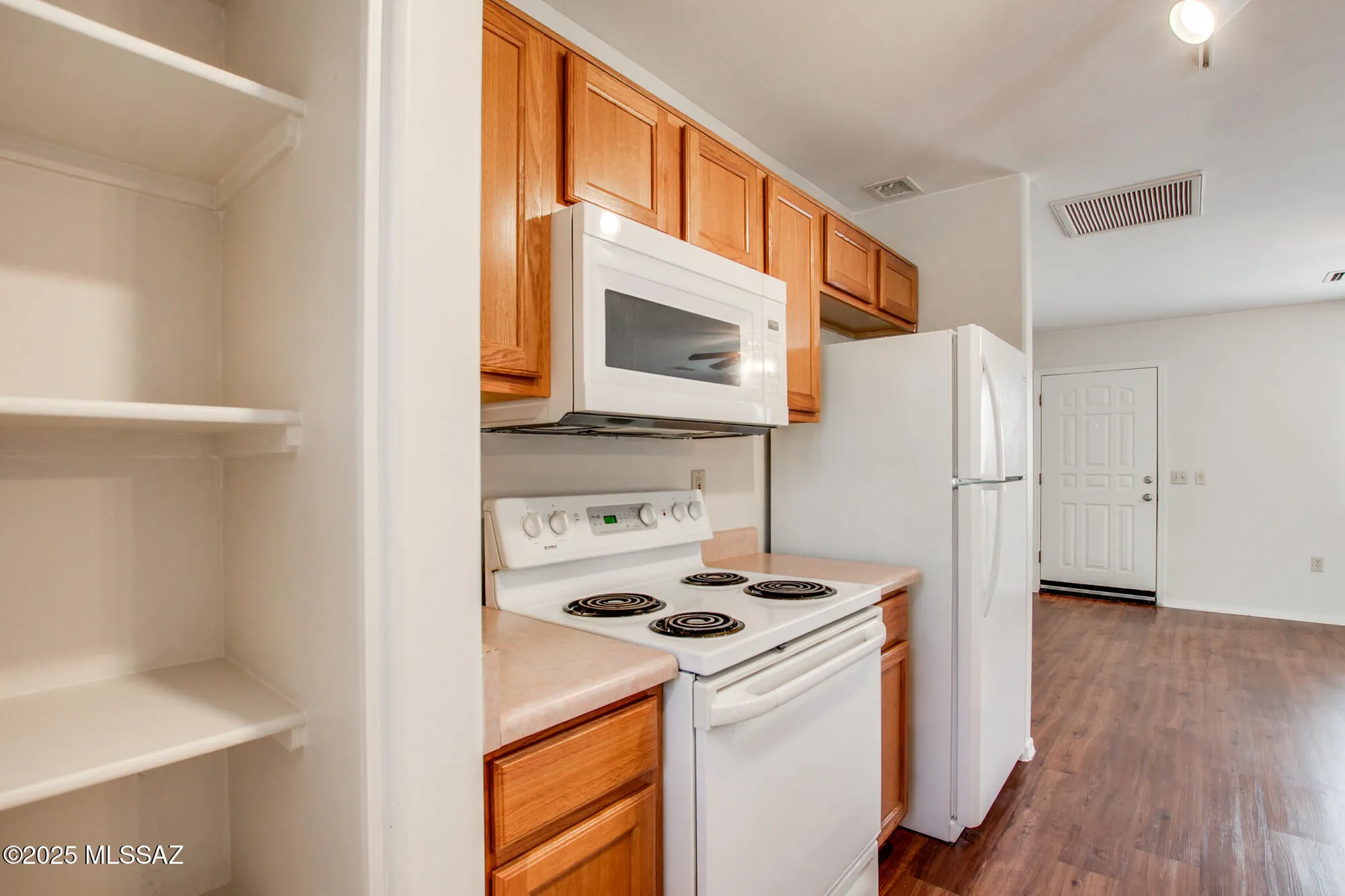 Property Slideshow image 8 of 46 | 3870 s calle viva, Green Valley, AZ, 85614