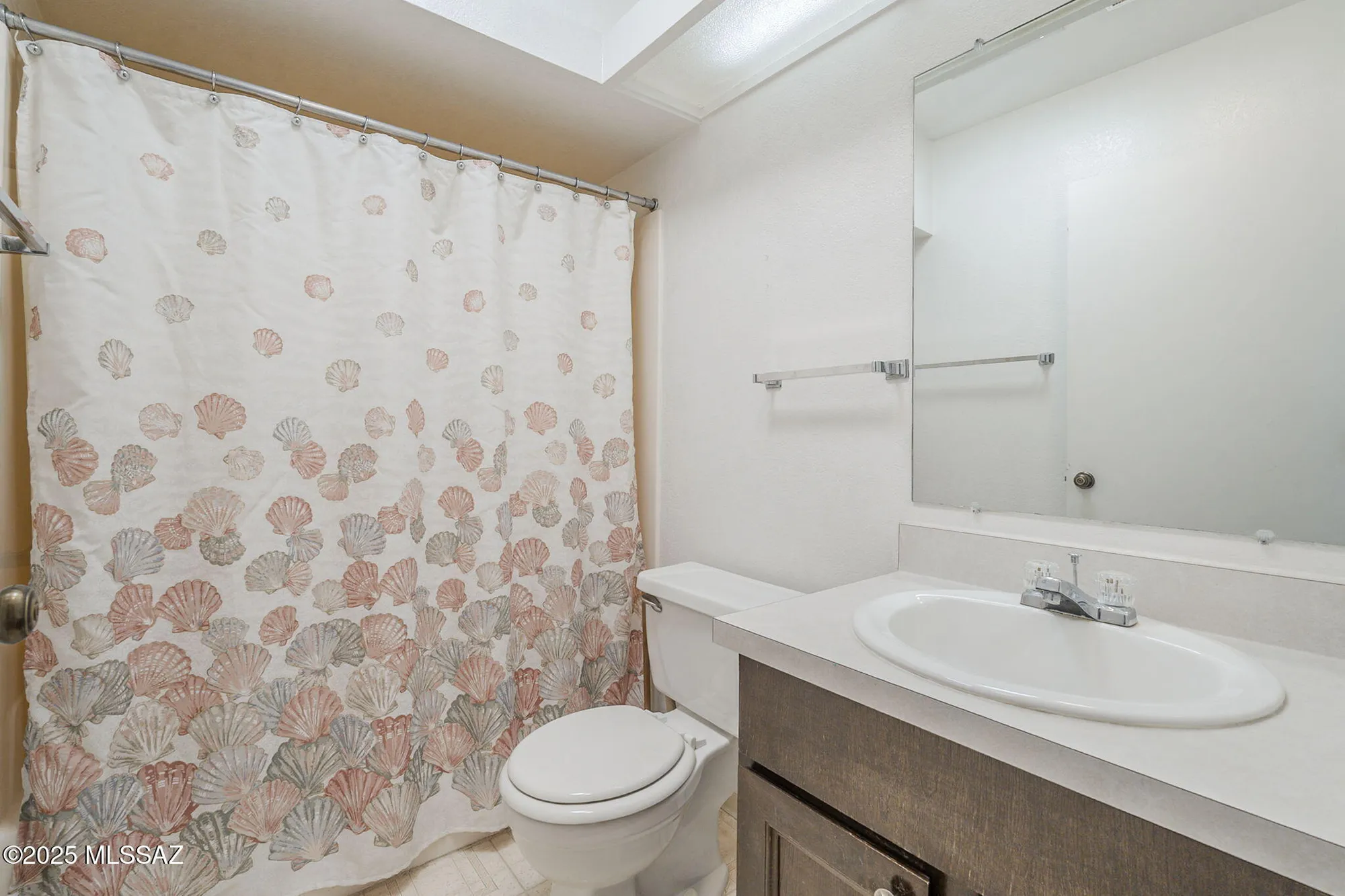 Property Slideshow image 18 of 38 | 261 w placita de los anillos, Green Valley, AZ, 85614